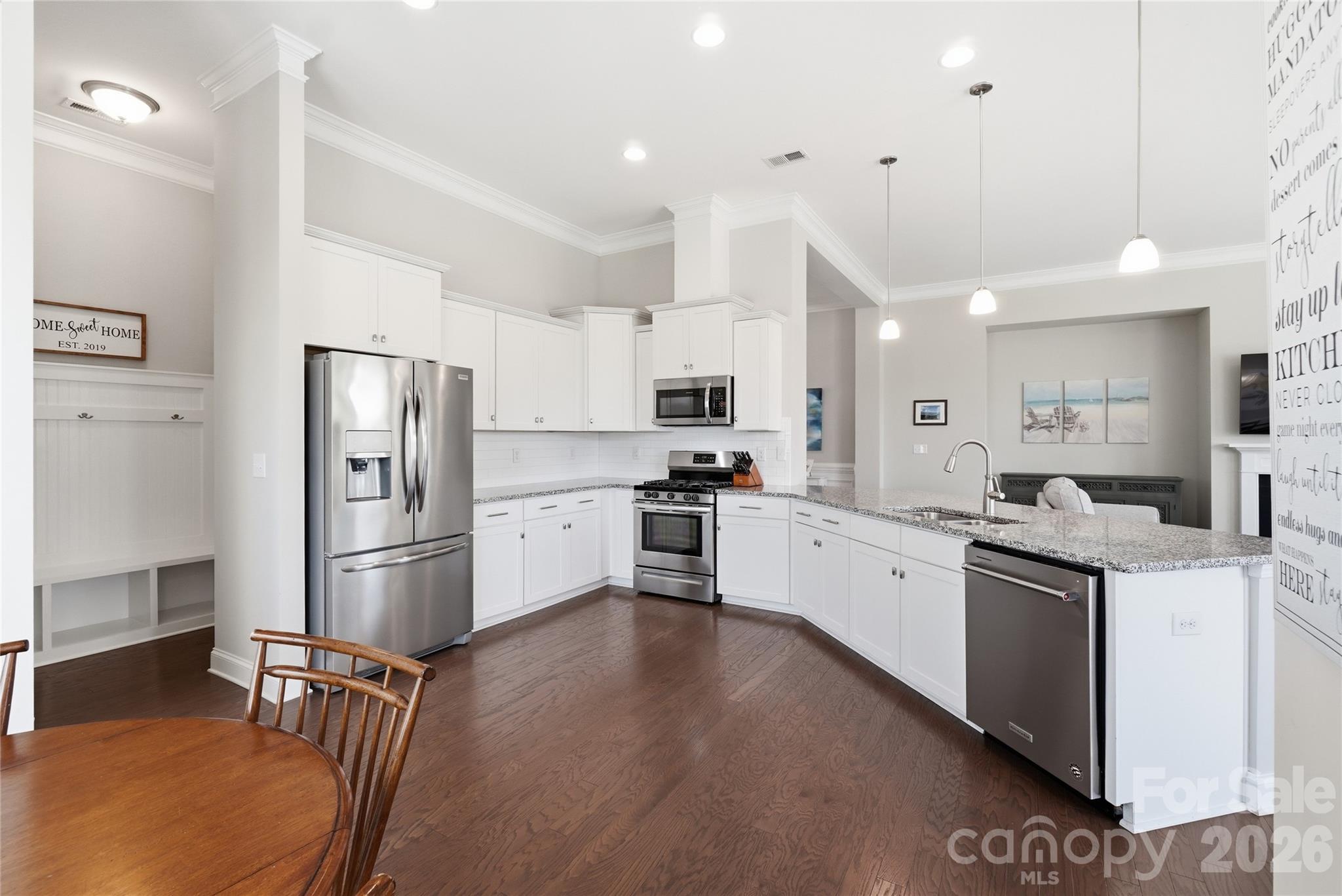 294 Robinwood Lane Property Photo 10