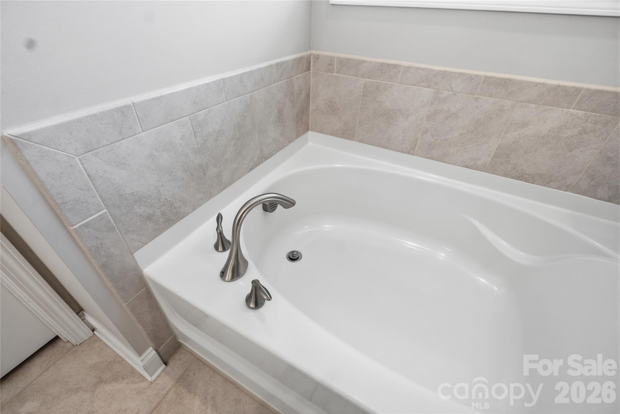 294 Robinwood Lane Property Photo 22