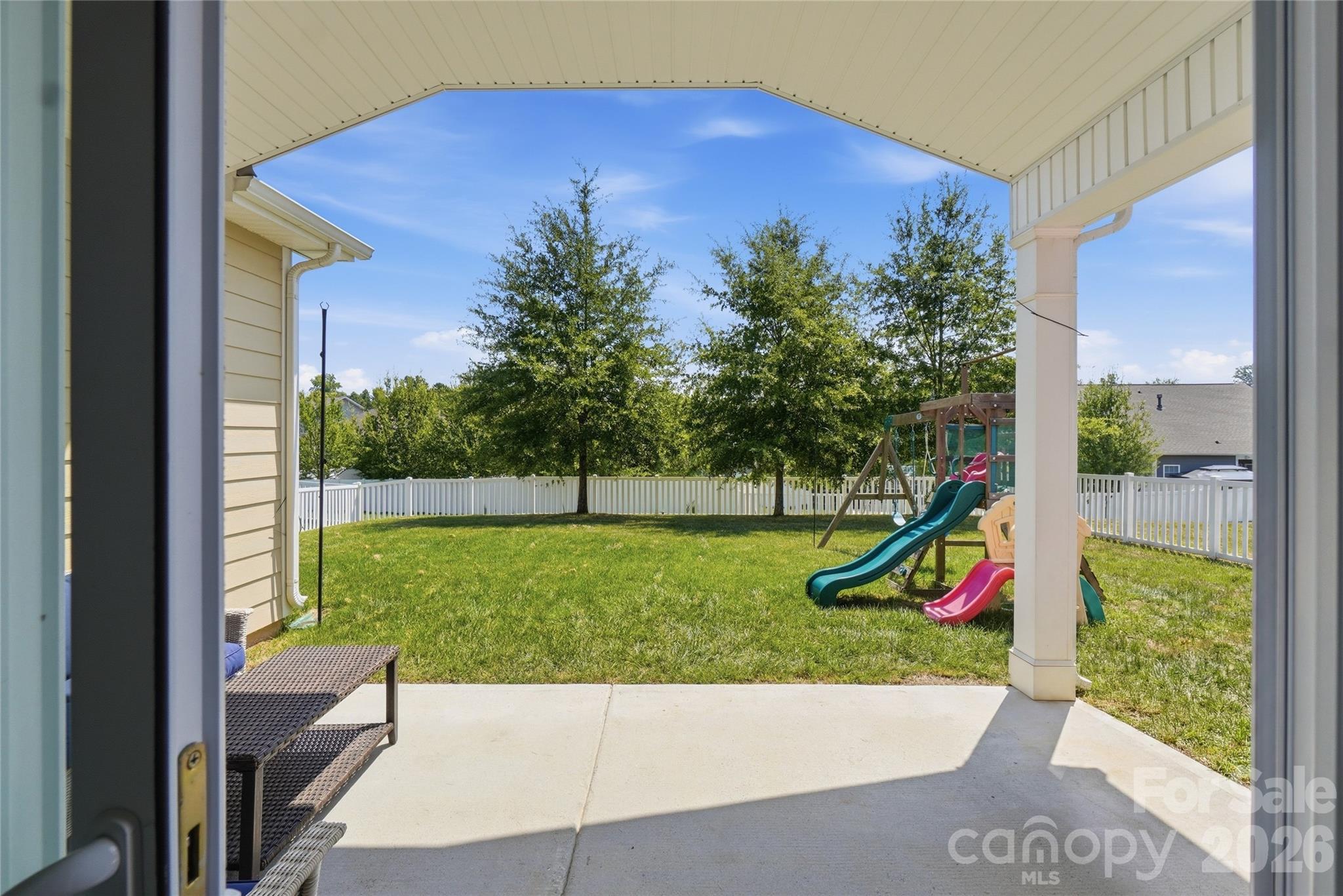 294 Robinwood Lane Property Photo 29