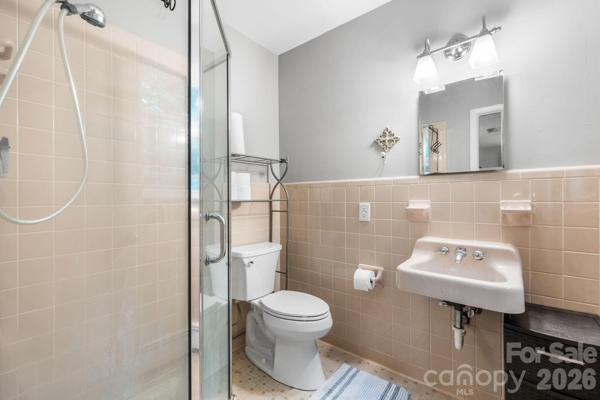 267 25th Avenue Property Photo 12