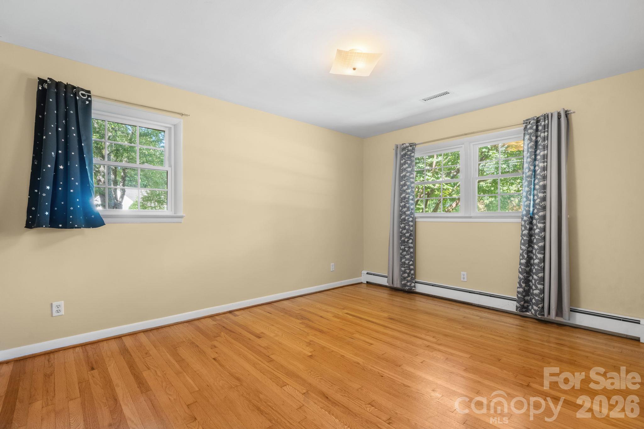 267 25th Avenue Property Photo 16
