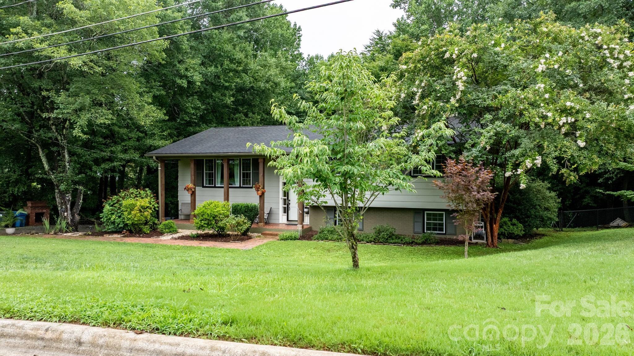 267 25th Avenue Property Photo 25