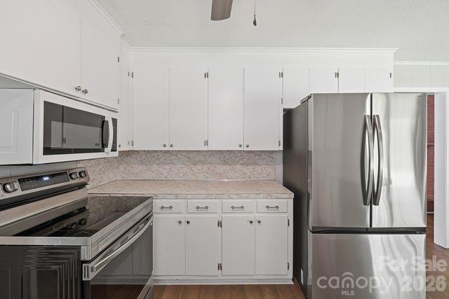 100 Piedmont Drive Property Photo 8