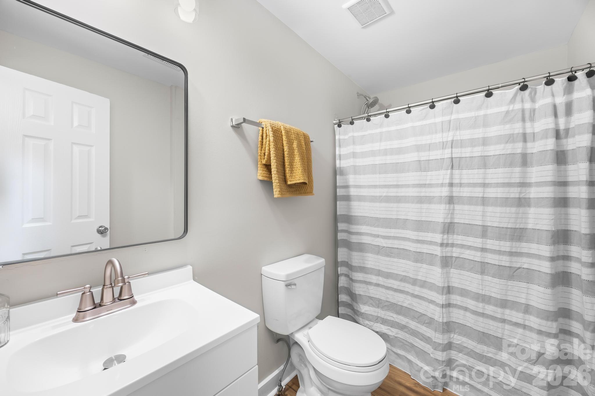 804 S Jackson Street Property Photo 7