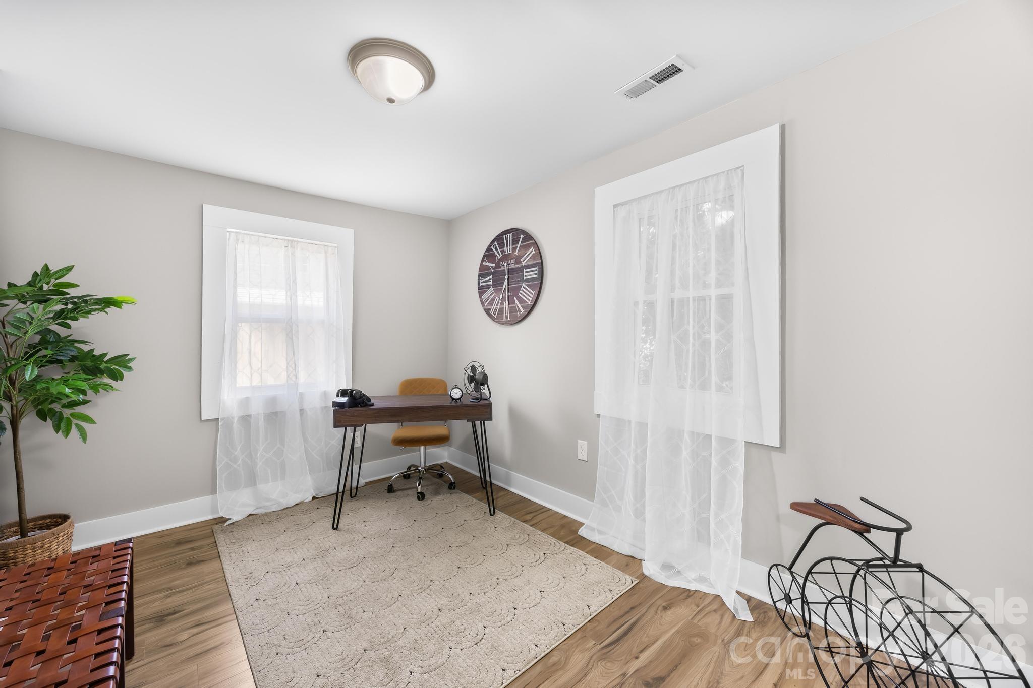 804 S Jackson Street Property Photo 12