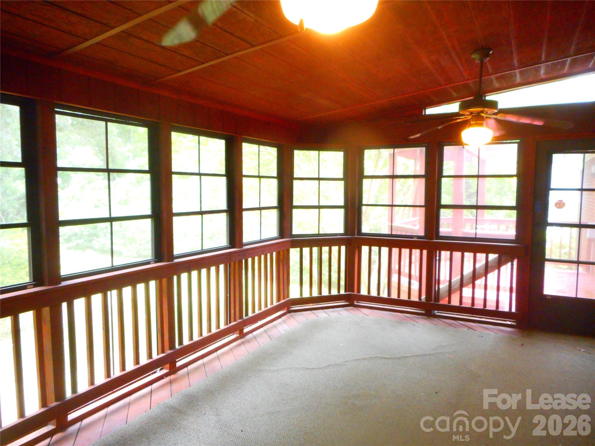 1330 E Barden Road Property Photo 9