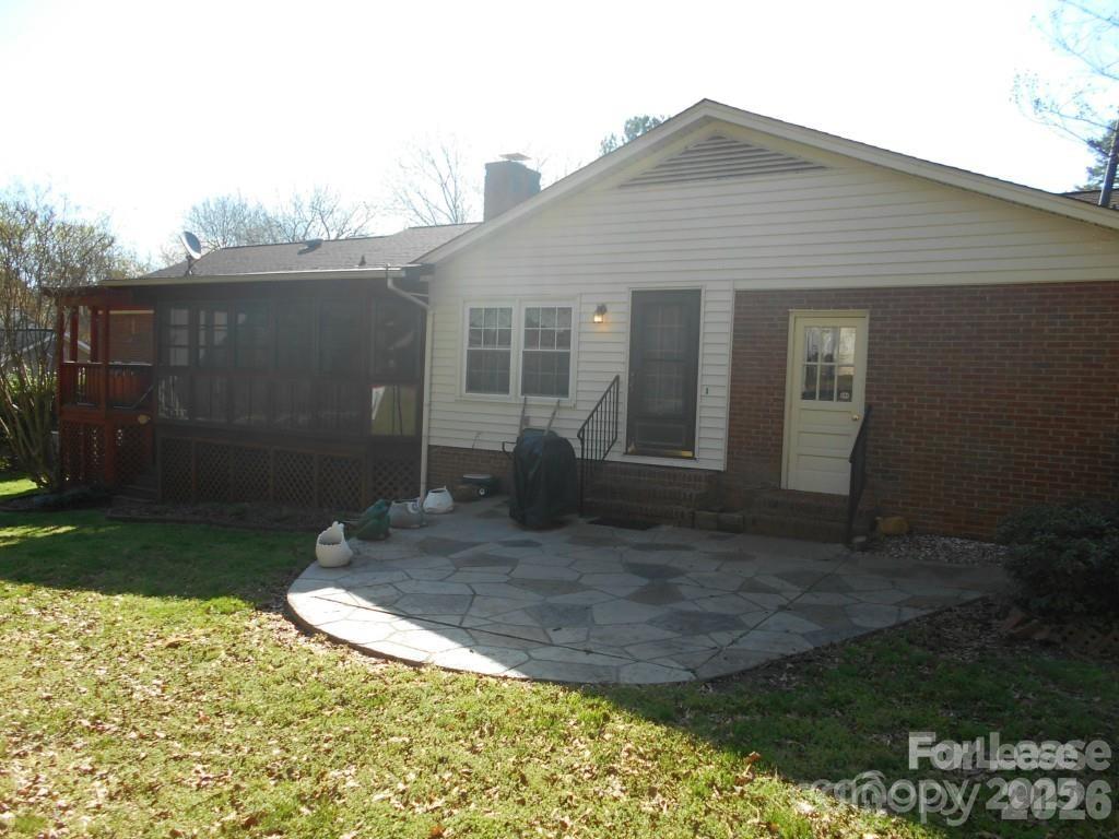1330 E Barden Road Property Photo 10