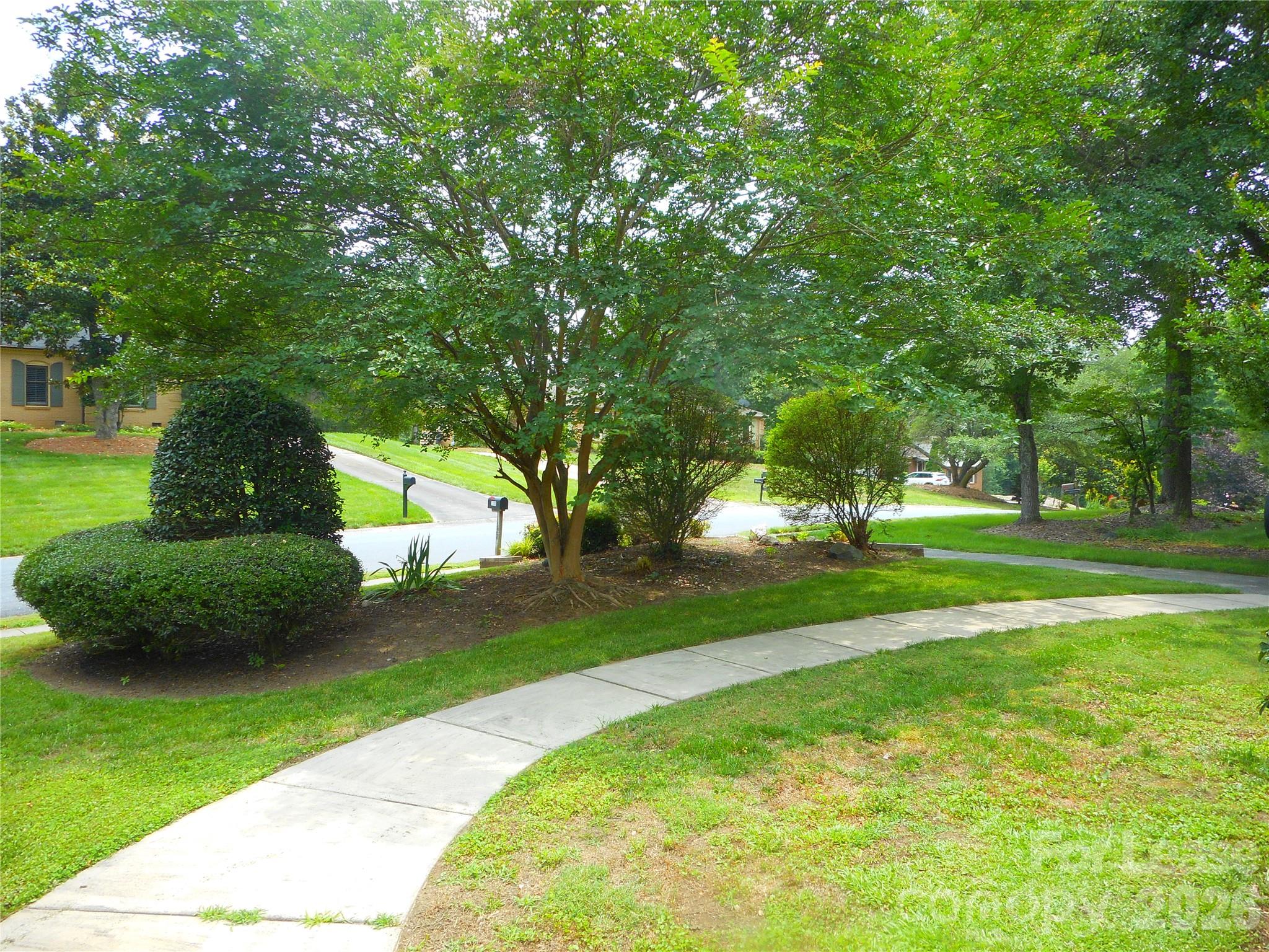 1330 E Barden Road Property Photo 27