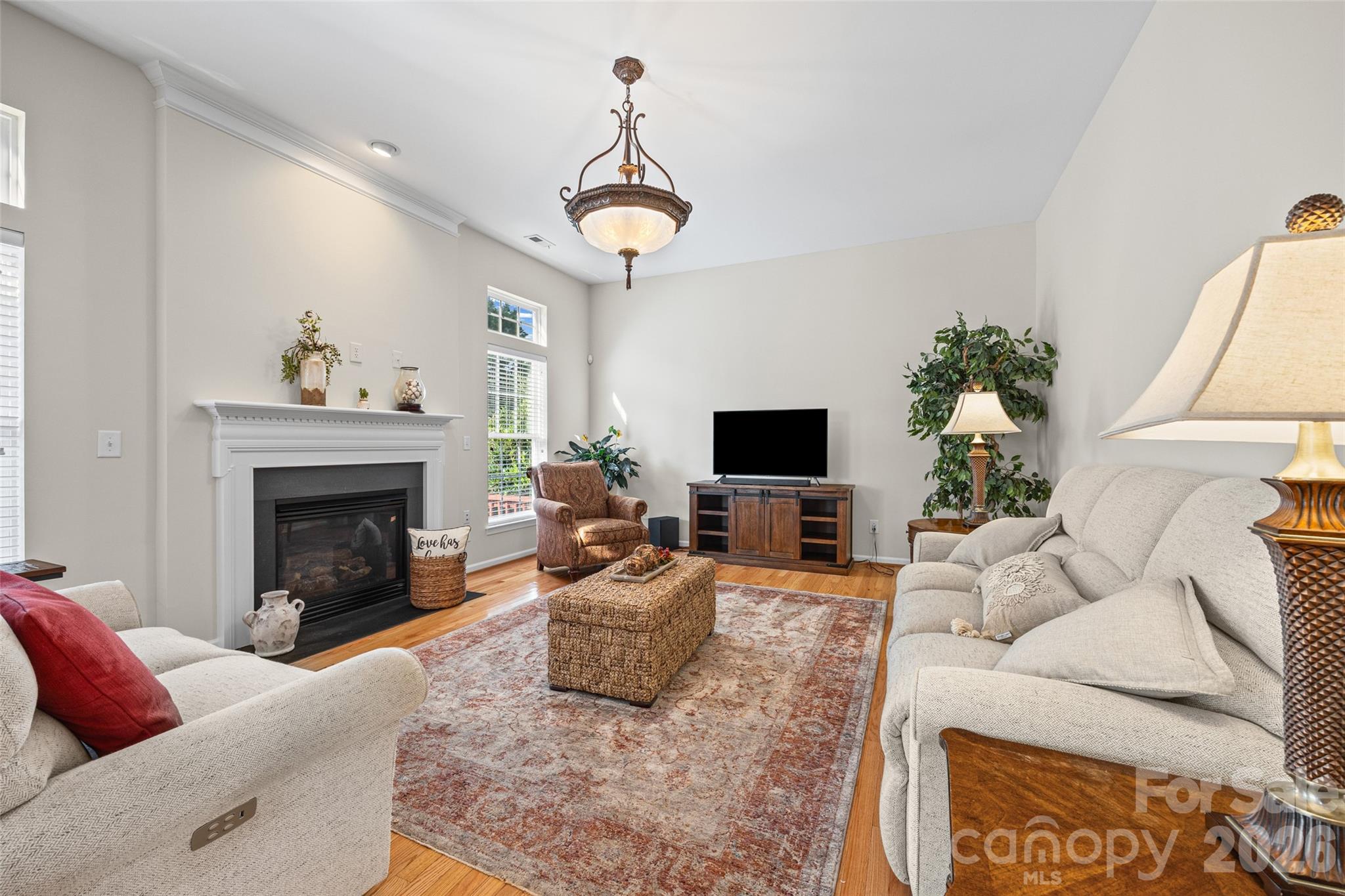 622 Panthers Way Property Photo 10