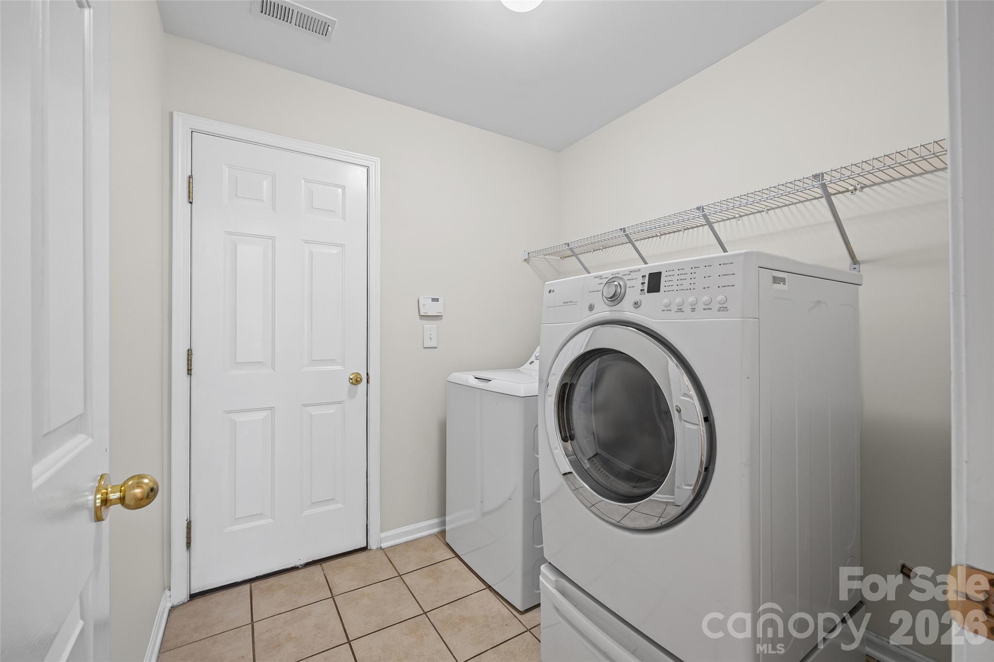622 Panthers Way Property Photo 12