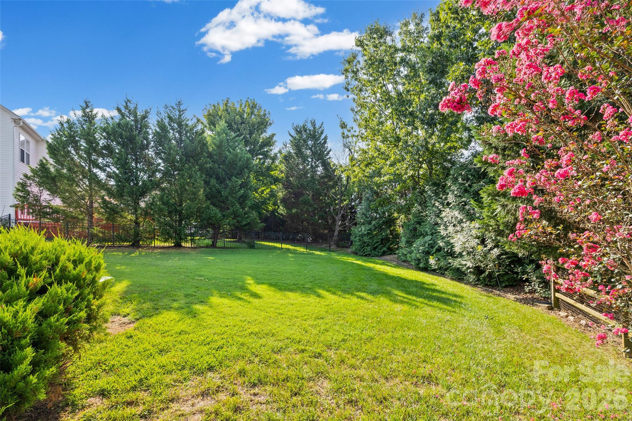 622 Panthers Way Property Photo 27