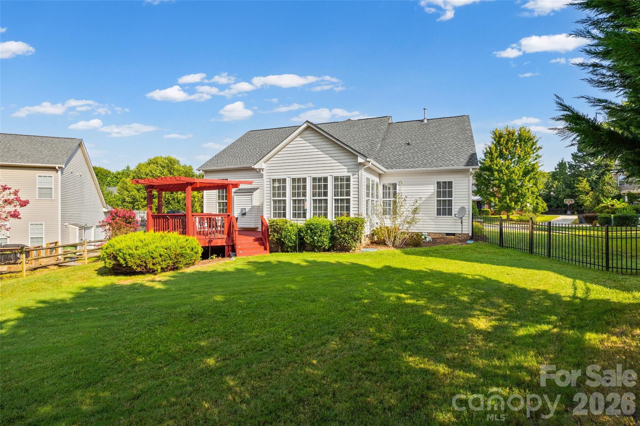 622 Panthers Way Property Photo 29