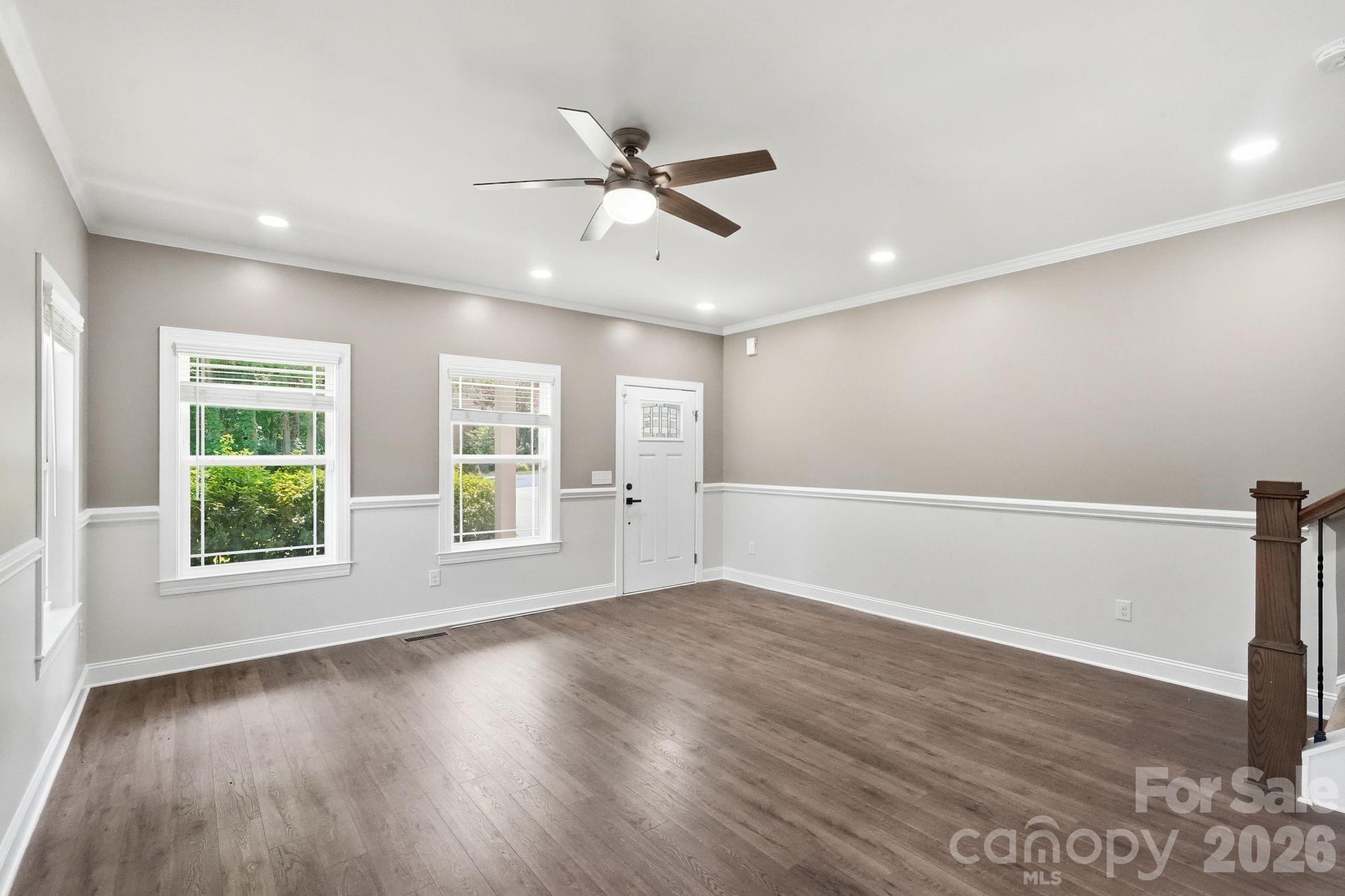 3675 W Bay Drive Property Photo 11