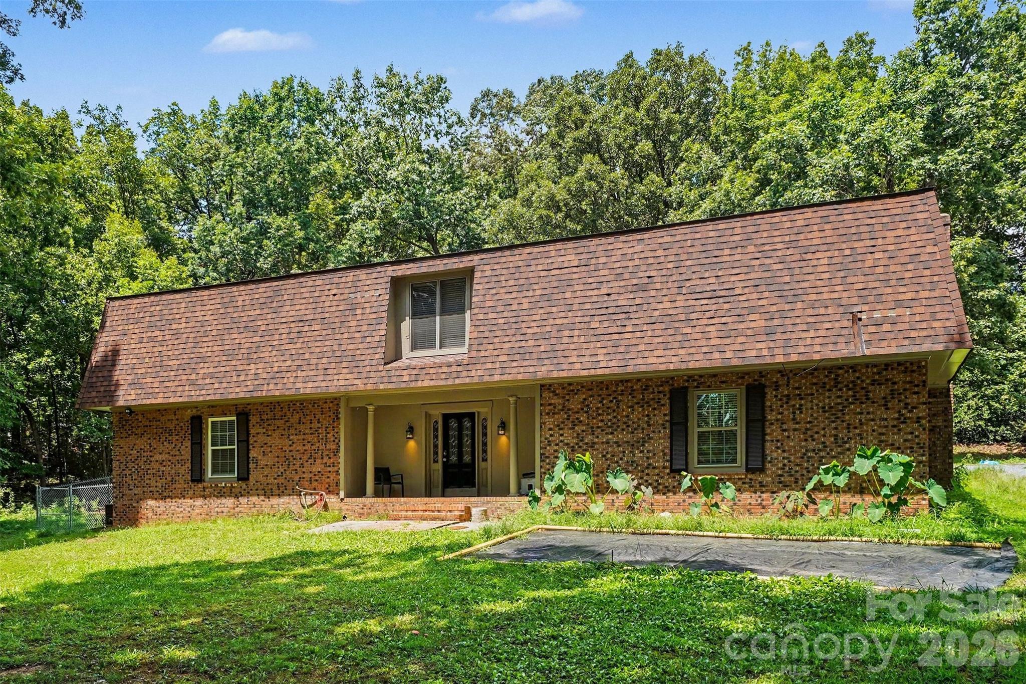 502 Cedarwood Drive Property Photo 1