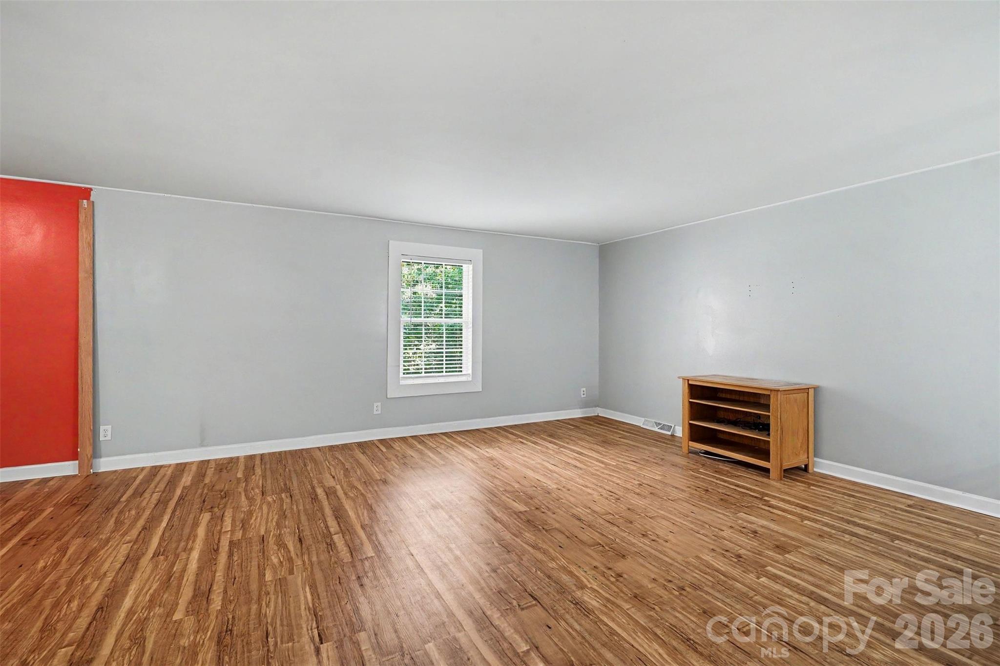 502 Cedarwood Drive Property Photo 5