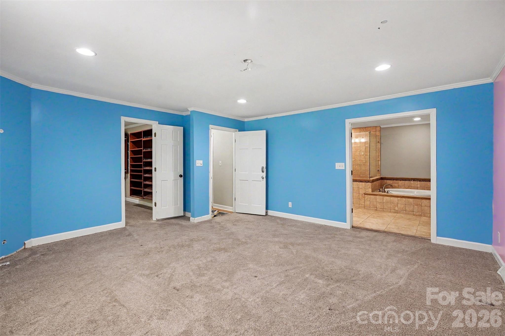 502 Cedarwood Drive Property Photo 7