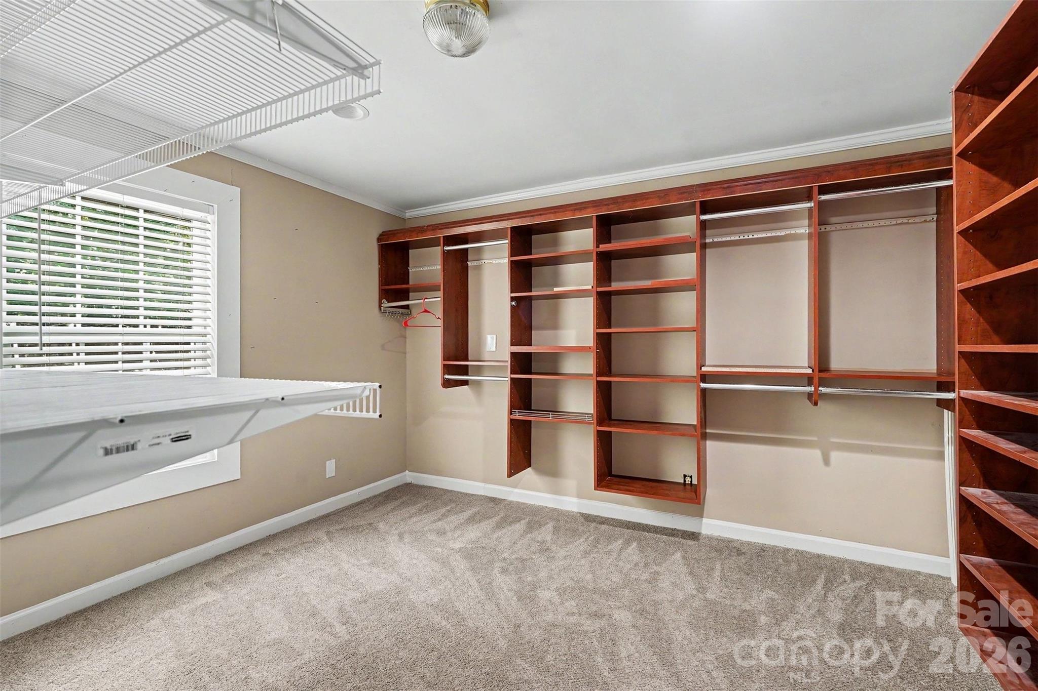 502 Cedarwood Drive Property Photo 9
