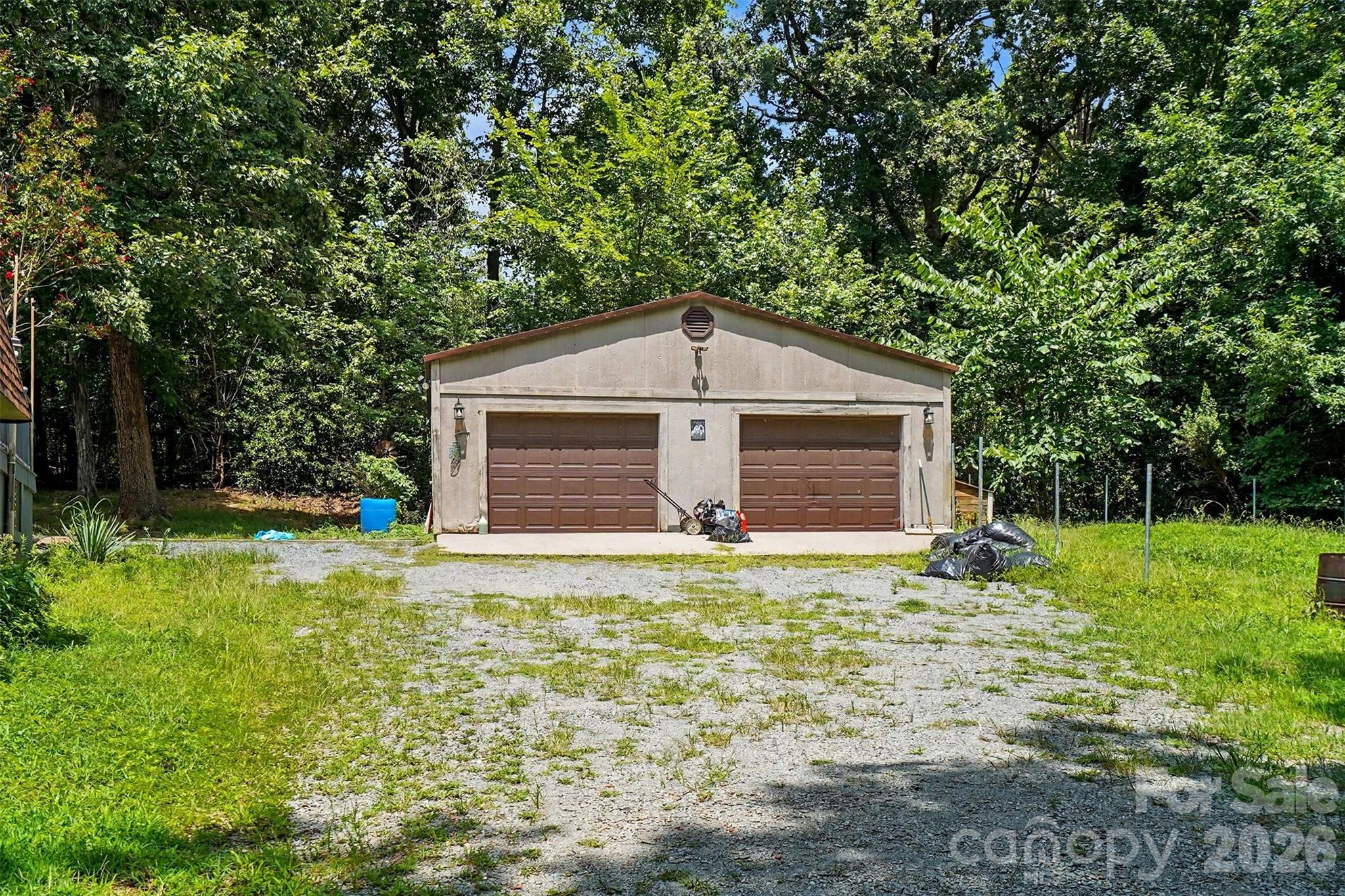 502 Cedarwood Drive Property Photo 28