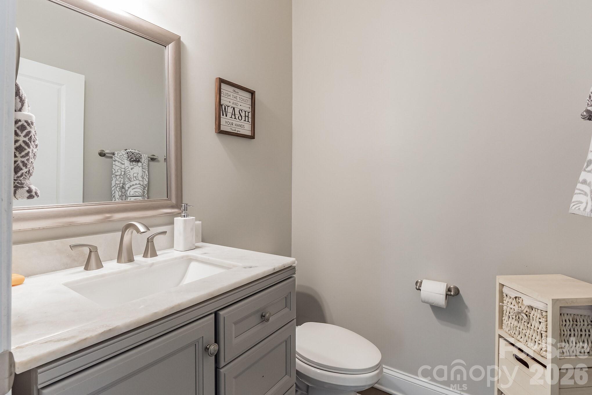 9236 Vecchio Drive Property Photo 15