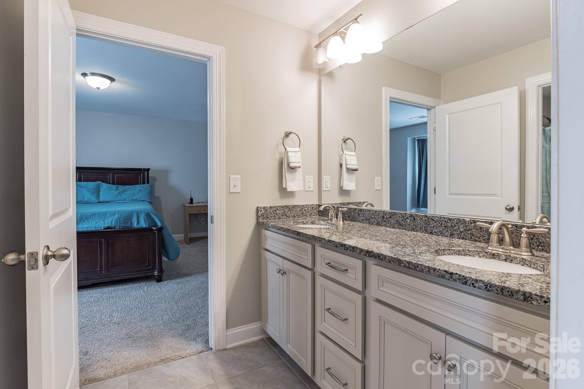 9236 Vecchio Drive Property Photo 27