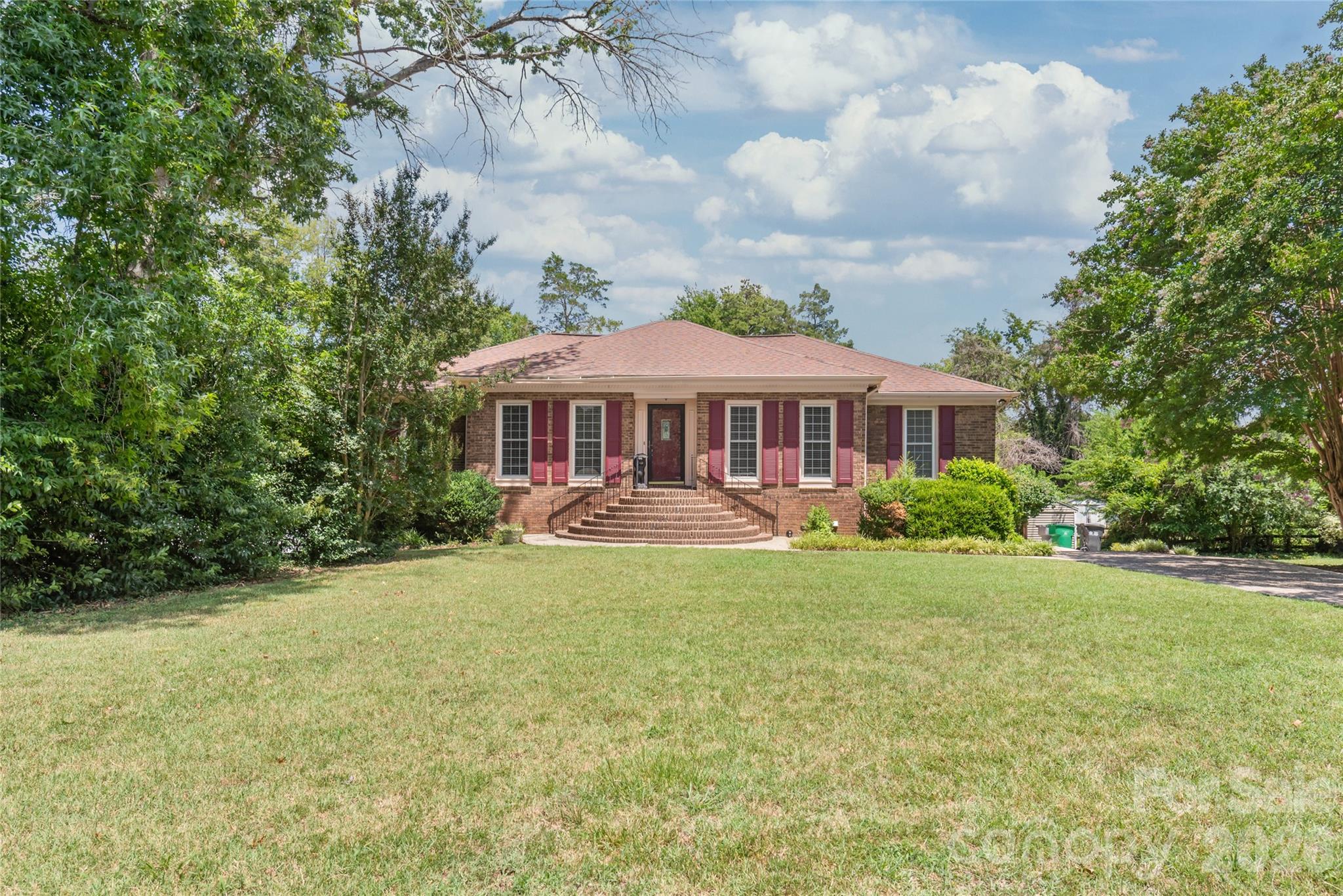 7308 Quail Ridge Drive Property Photo 1