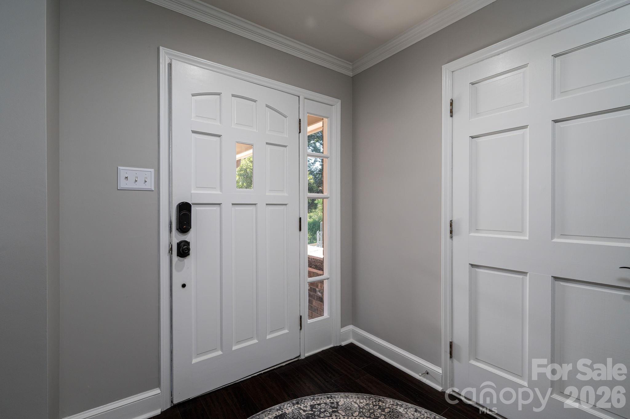 389 Caprice Circle Property Photo 10