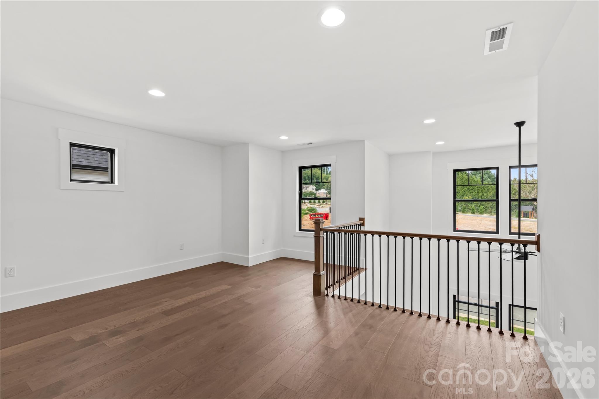 12 S Martha Kate Drive 21 Property Photo 18