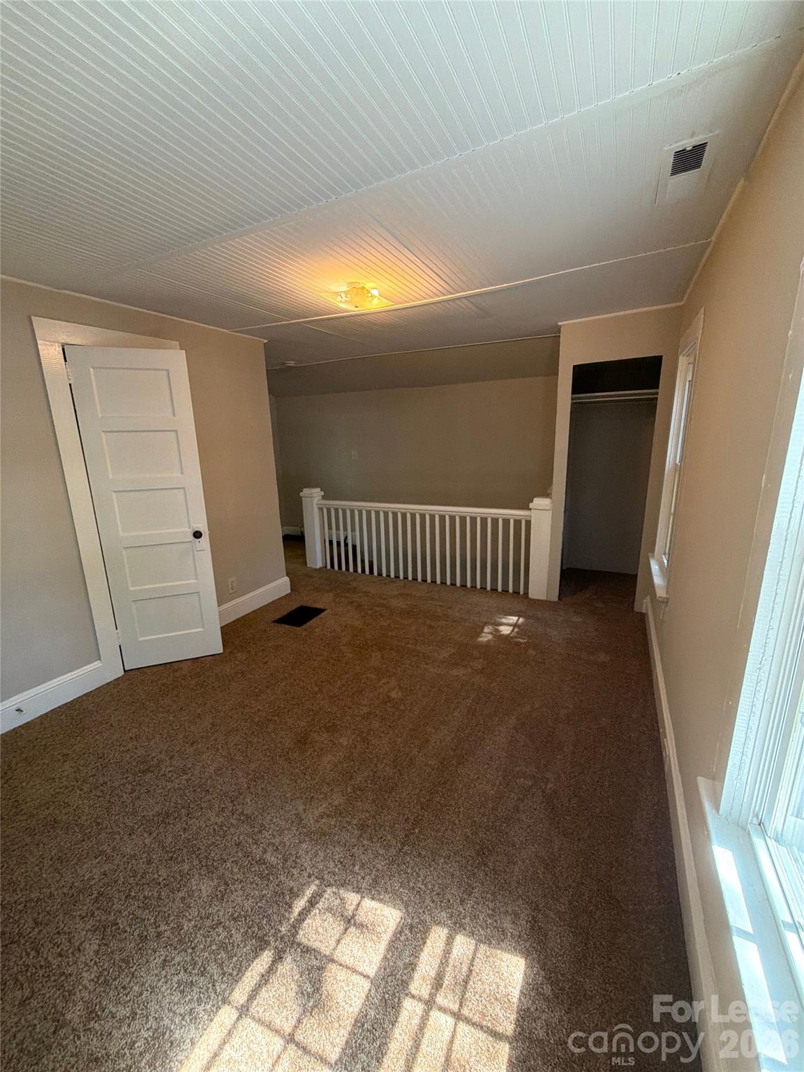 3516 Eastway Drive Property Photo 9