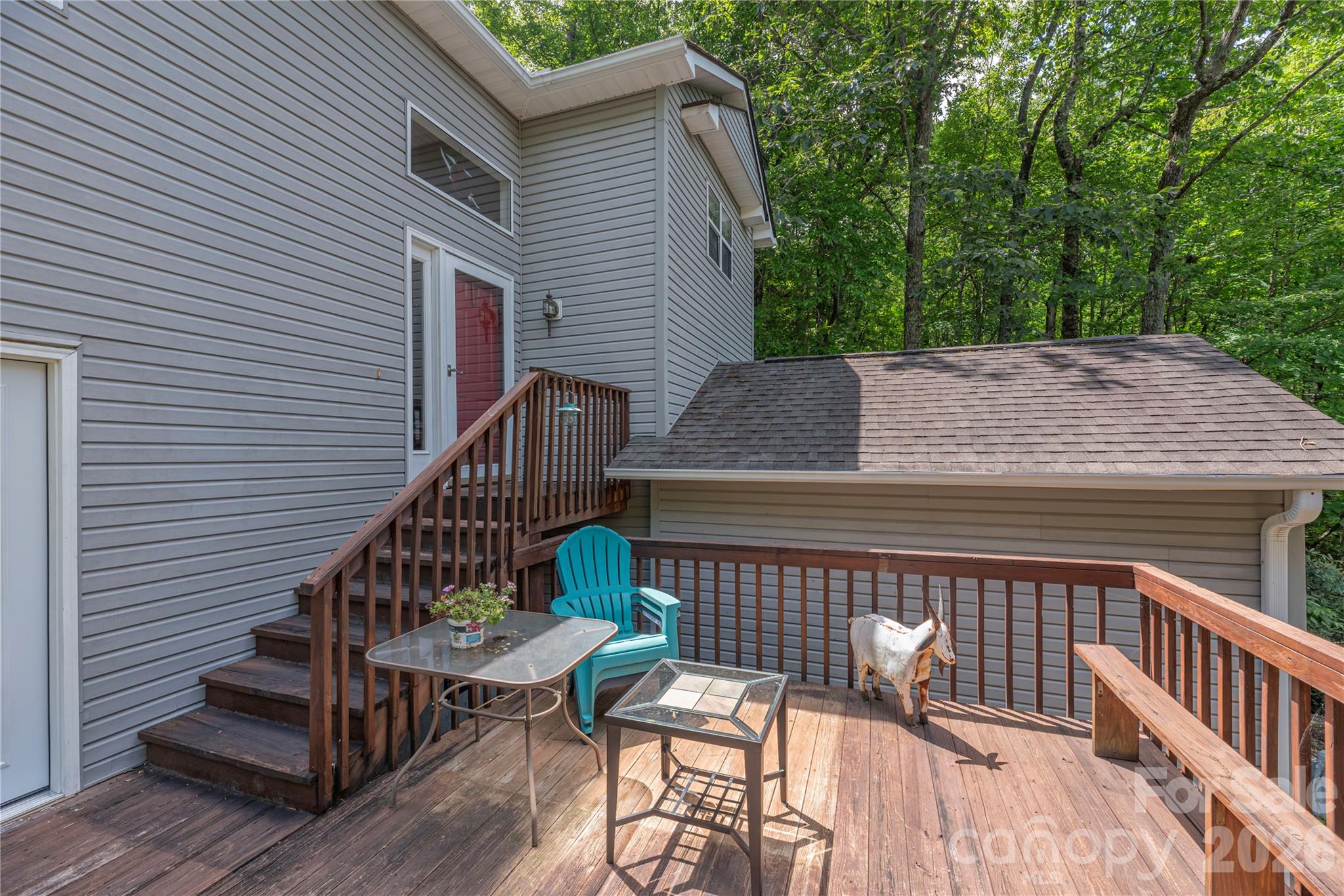 5 Summer Savory Court Property Photo 4