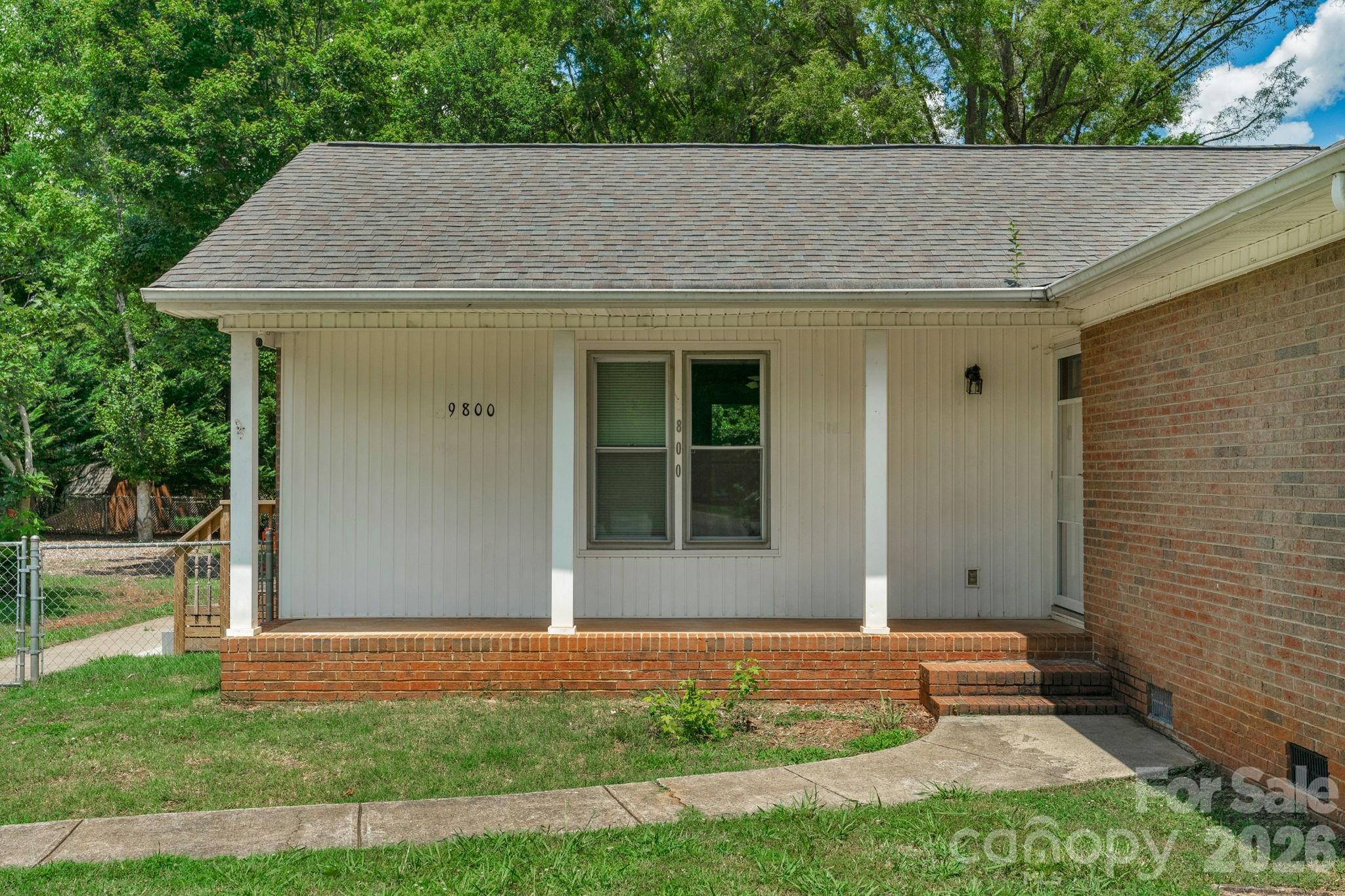 9800 Ordway Court Property Photo 3