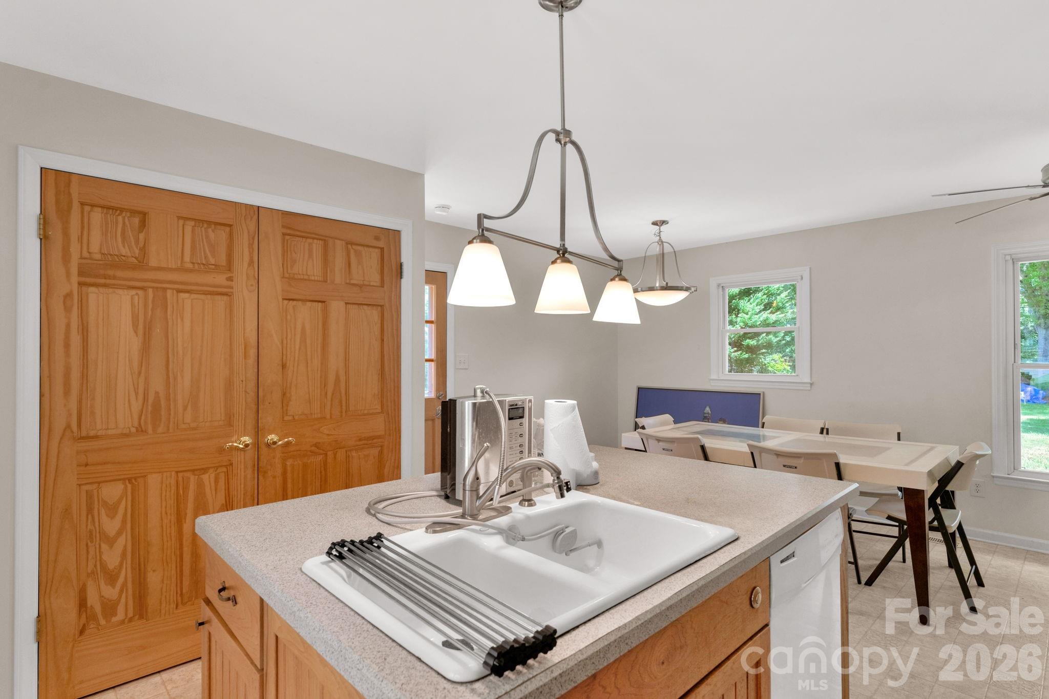 9800 Ordway Court Property Photo 15