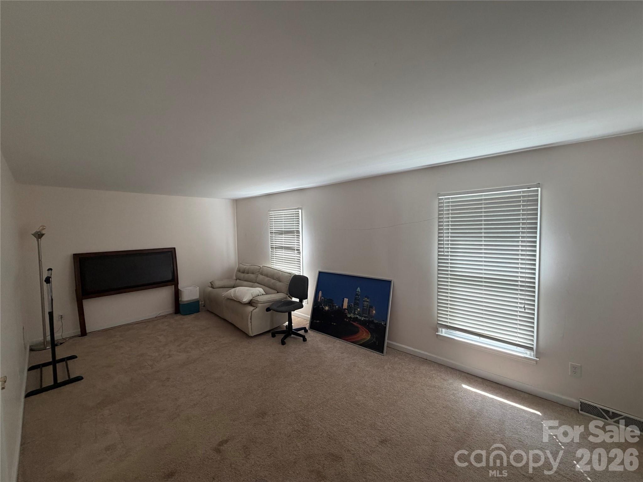 9800 Ordway Court Property Photo 25