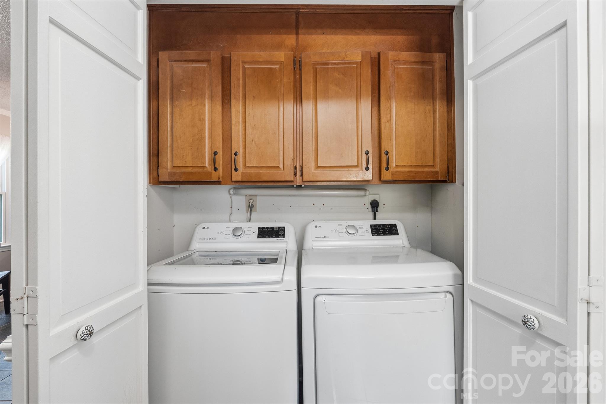 19535 Heartland Street 105 Property Photo 15
