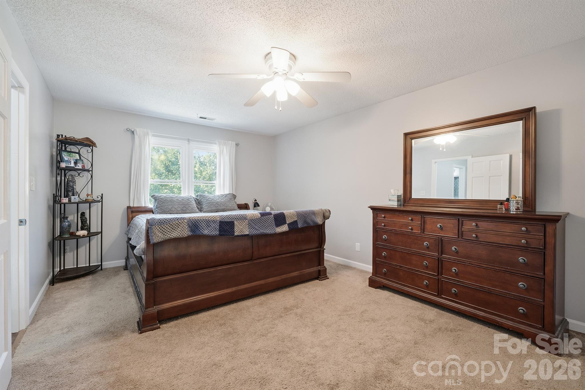 19535 Heartland Street 105 Property Photo 16