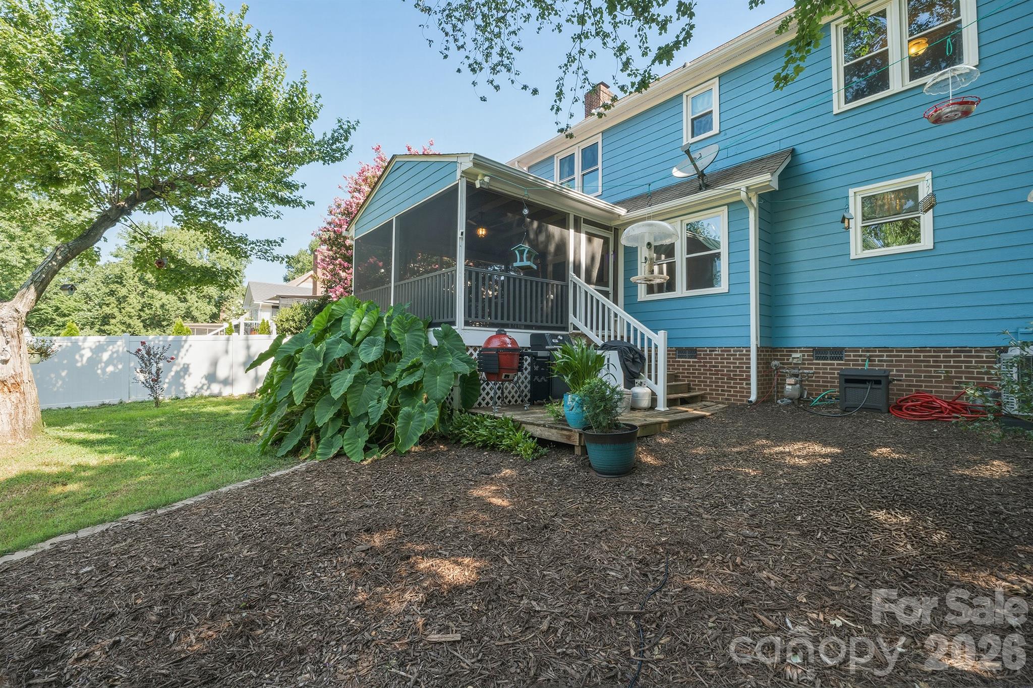 19535 Heartland Street 105 Property Photo 24