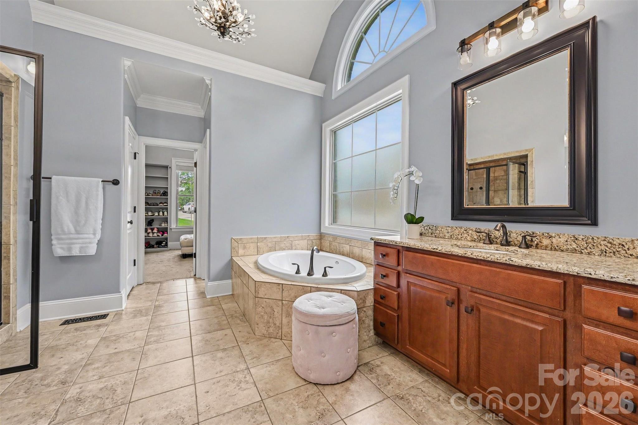 470 Swift Creek Cove Property Photo 17