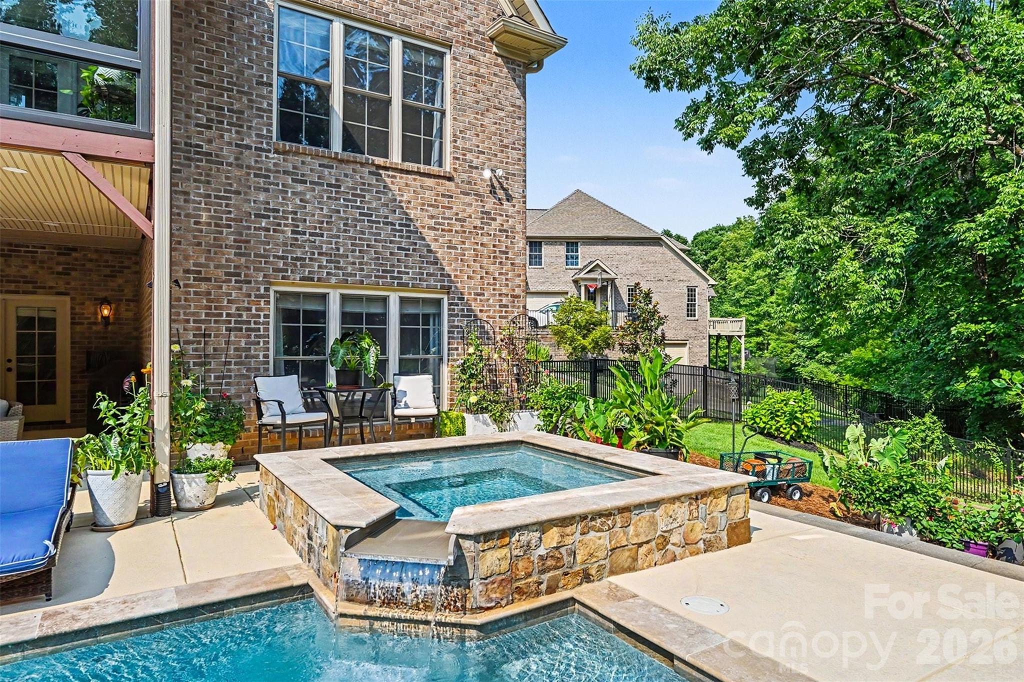 470 Swift Creek Cove Property Photo 35