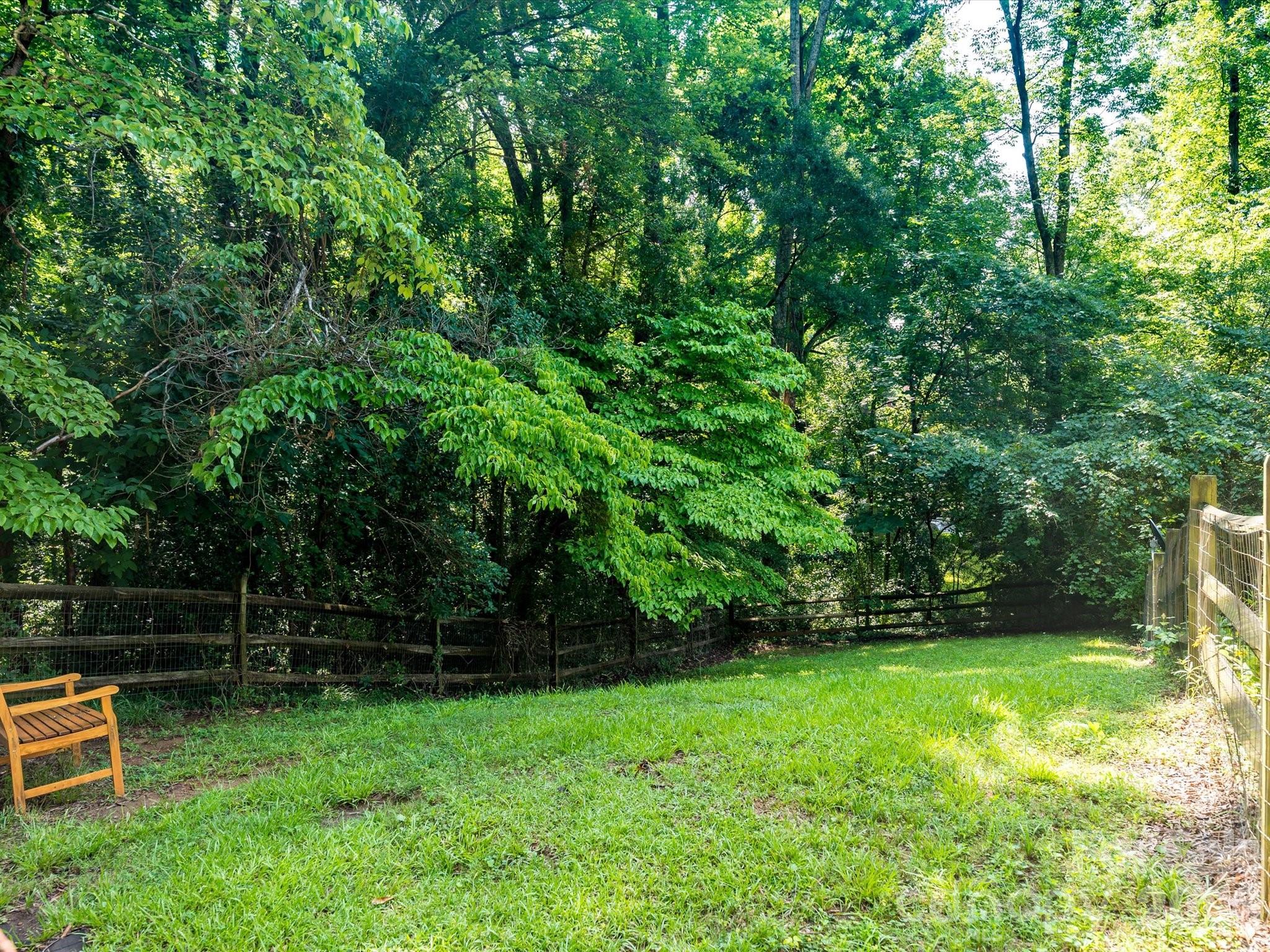 688 Grandview Drive Property Photo 39