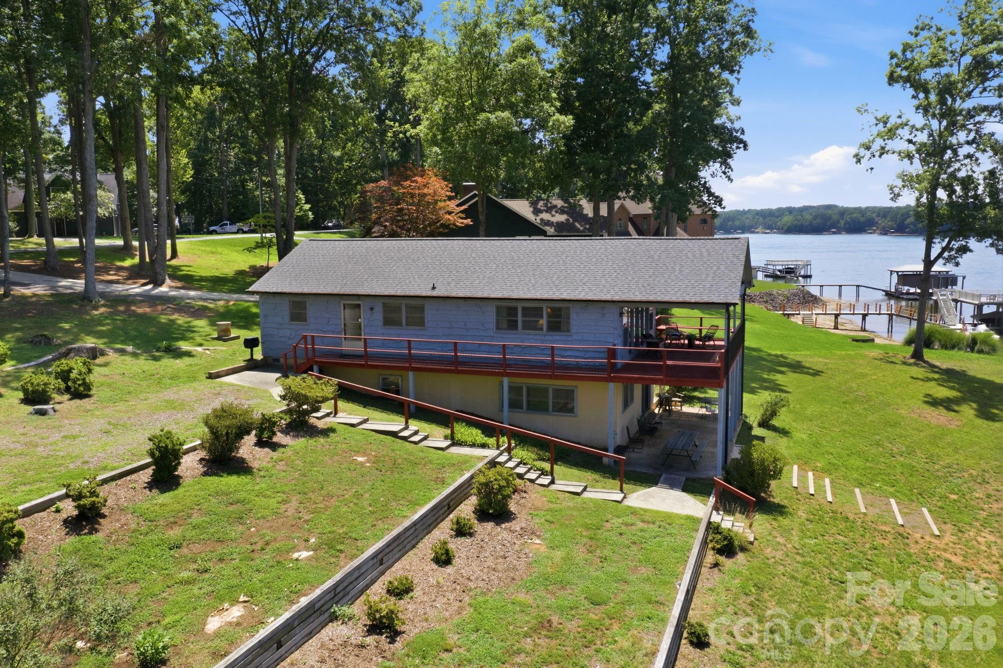178 Penicillin Point Property Photo 5
