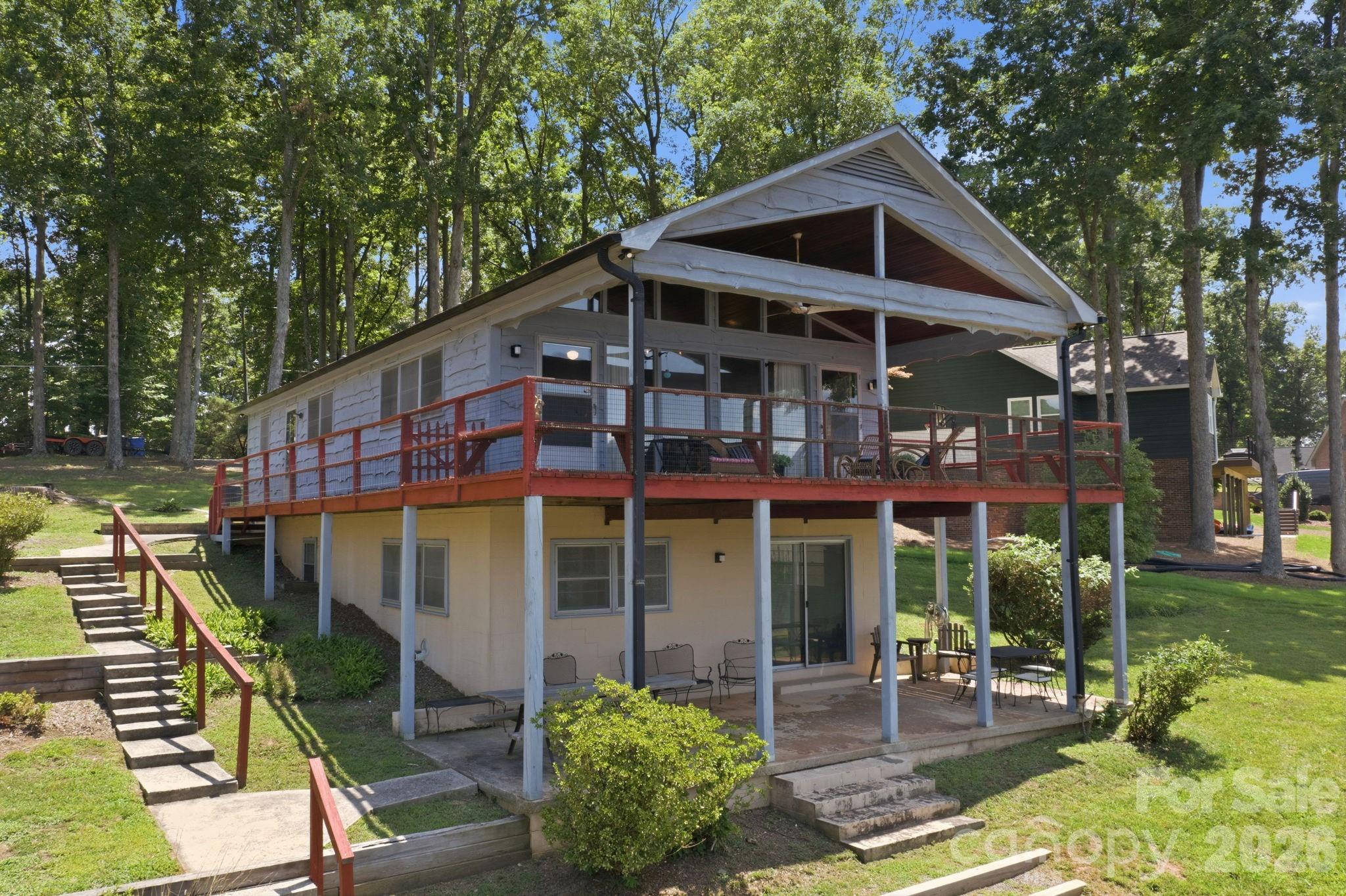 178 Penicillin Point Property Photo 6