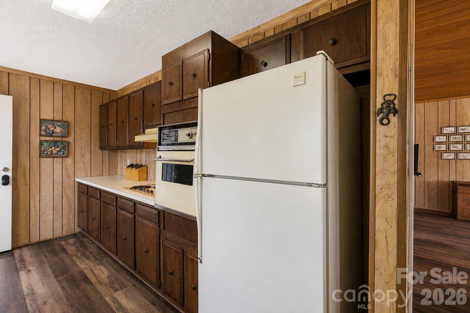 178 Penicillin Point Property Photo 19