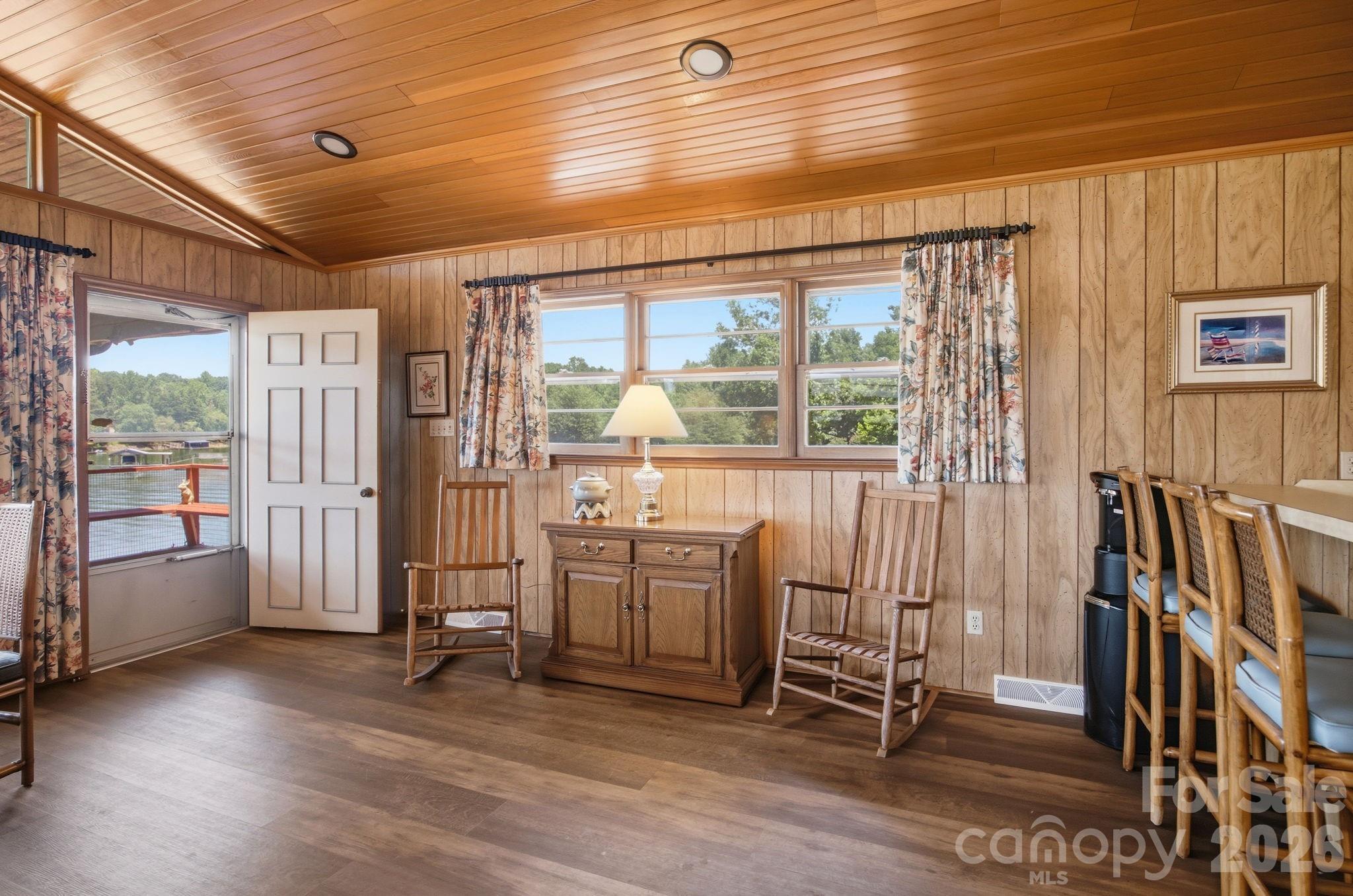 178 Penicillin Point Property Photo 22