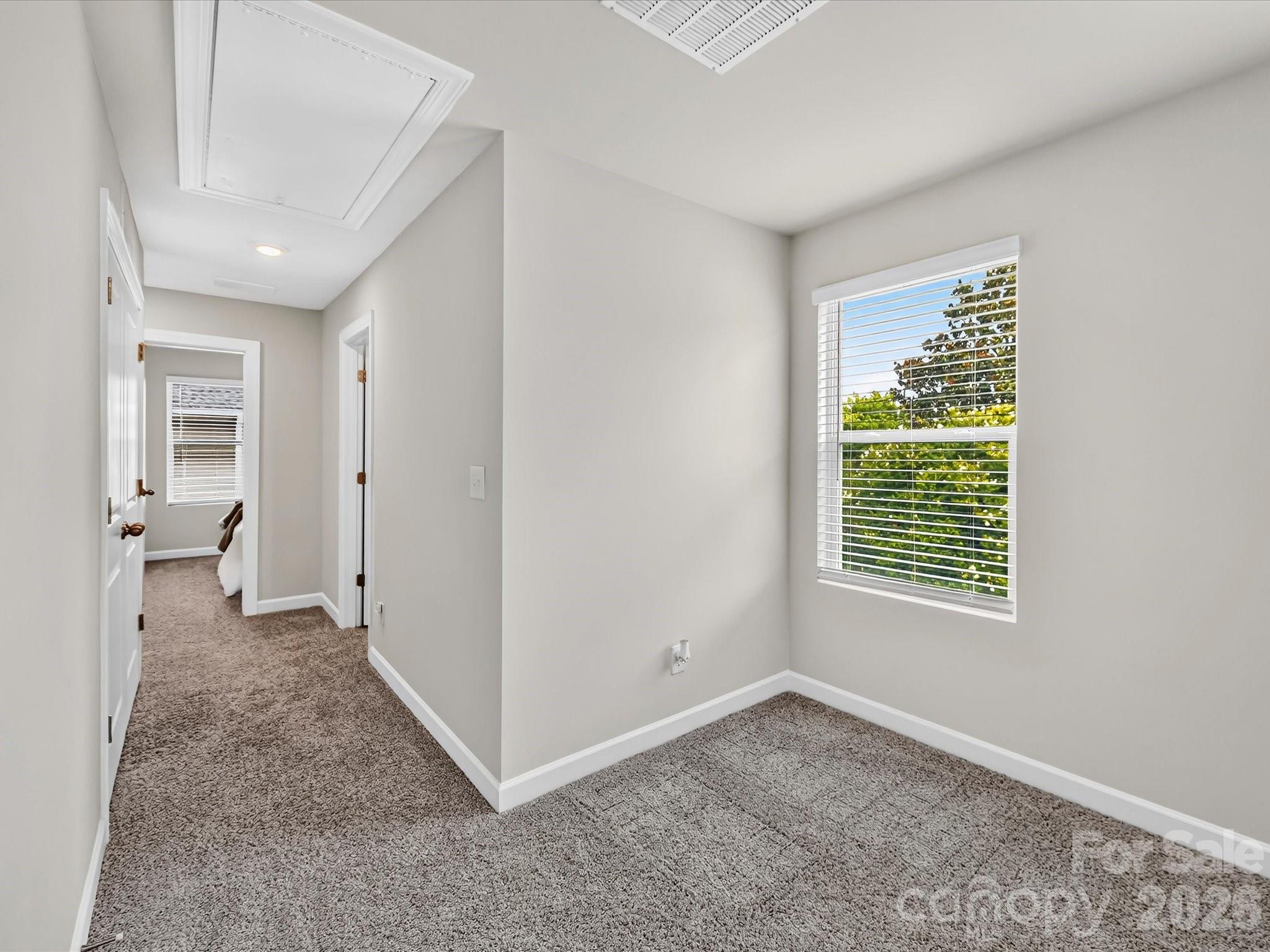 4552 Millennium Avenue Property Photo 25