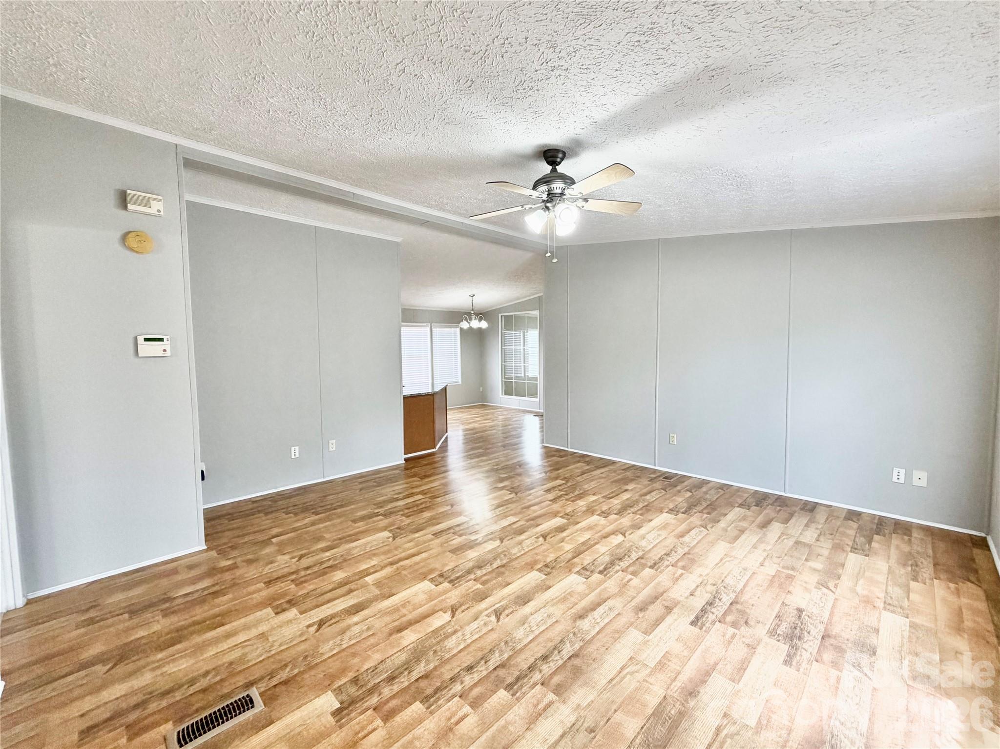 1104 Spring Meadow Drive Property Photo 16