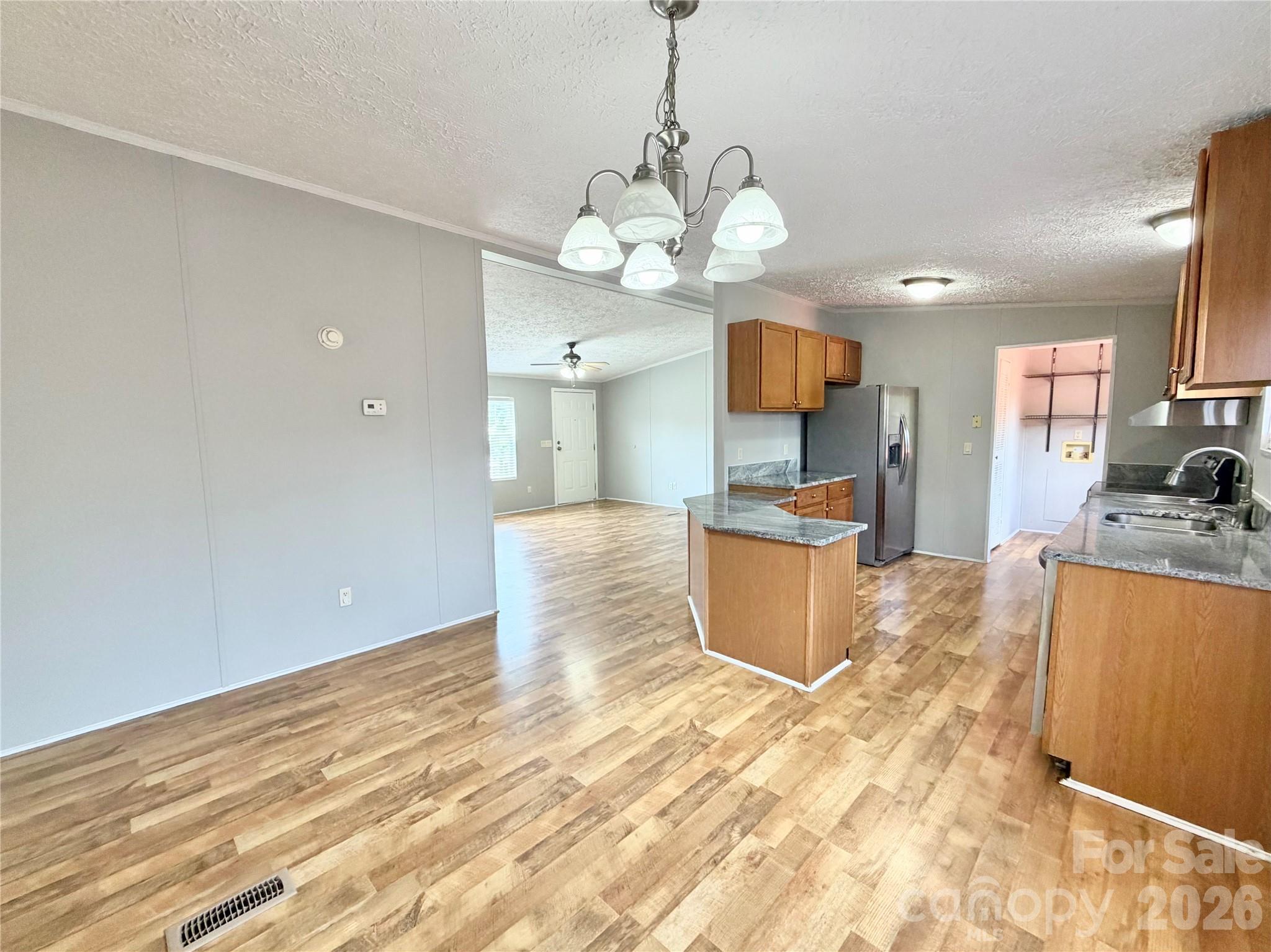 1104 Spring Meadow Drive Property Photo 18