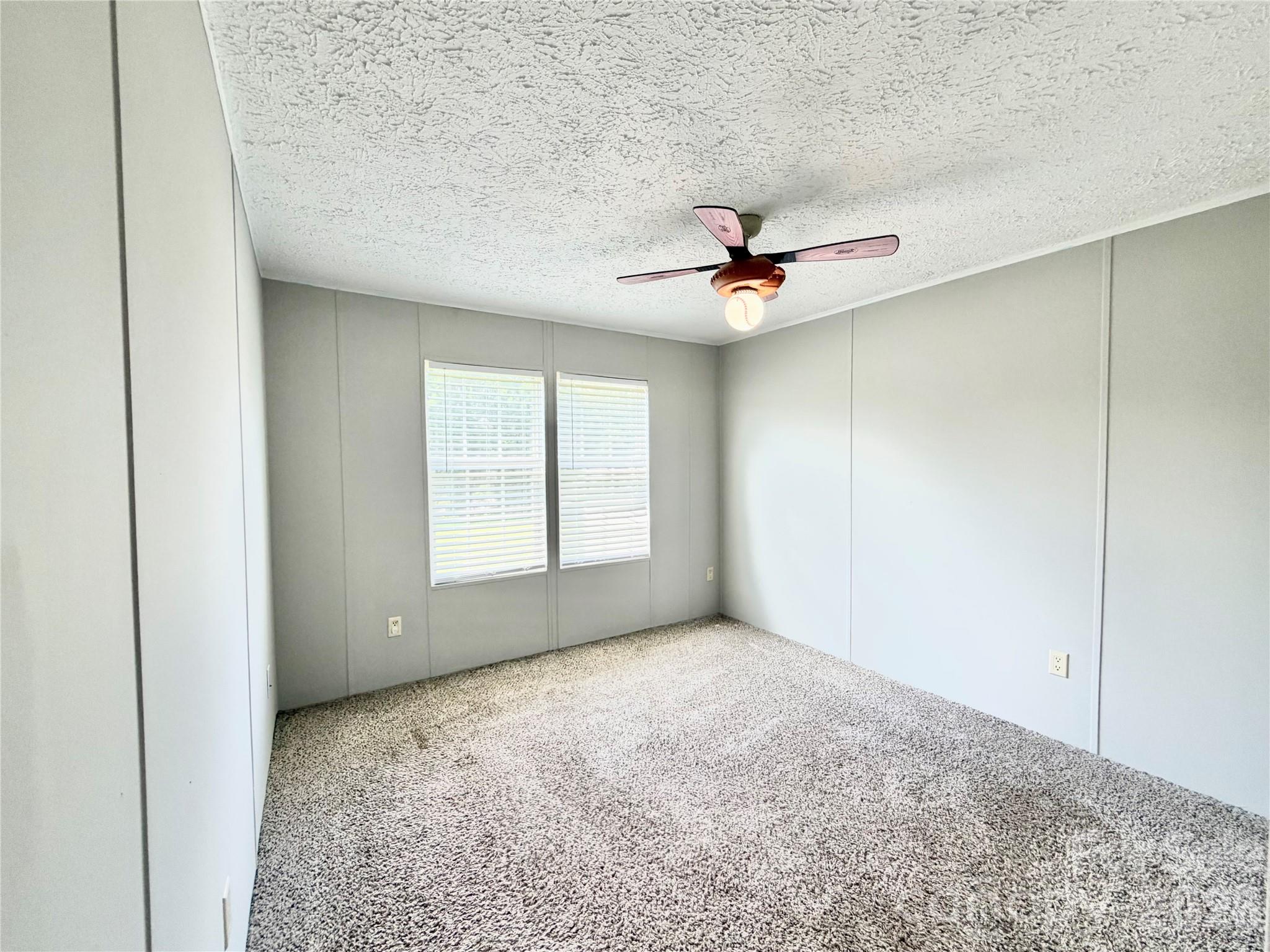 1104 Spring Meadow Drive Property Photo 34