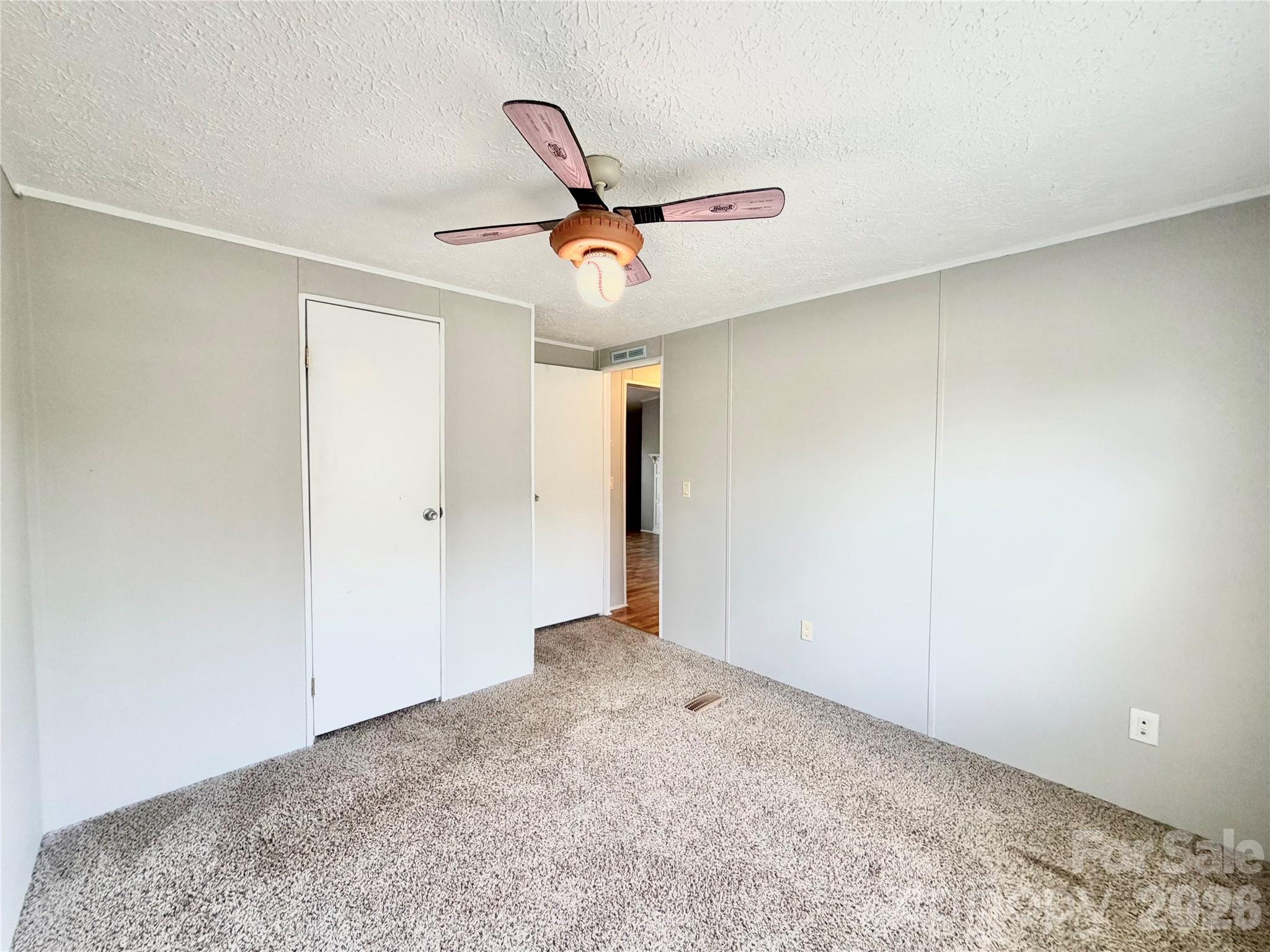 1104 Spring Meadow Drive Property Photo 35