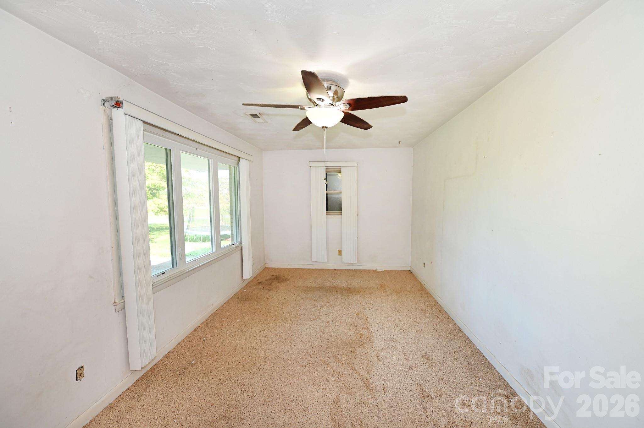 1026 Quail Hill Avenue Property Photo 3
