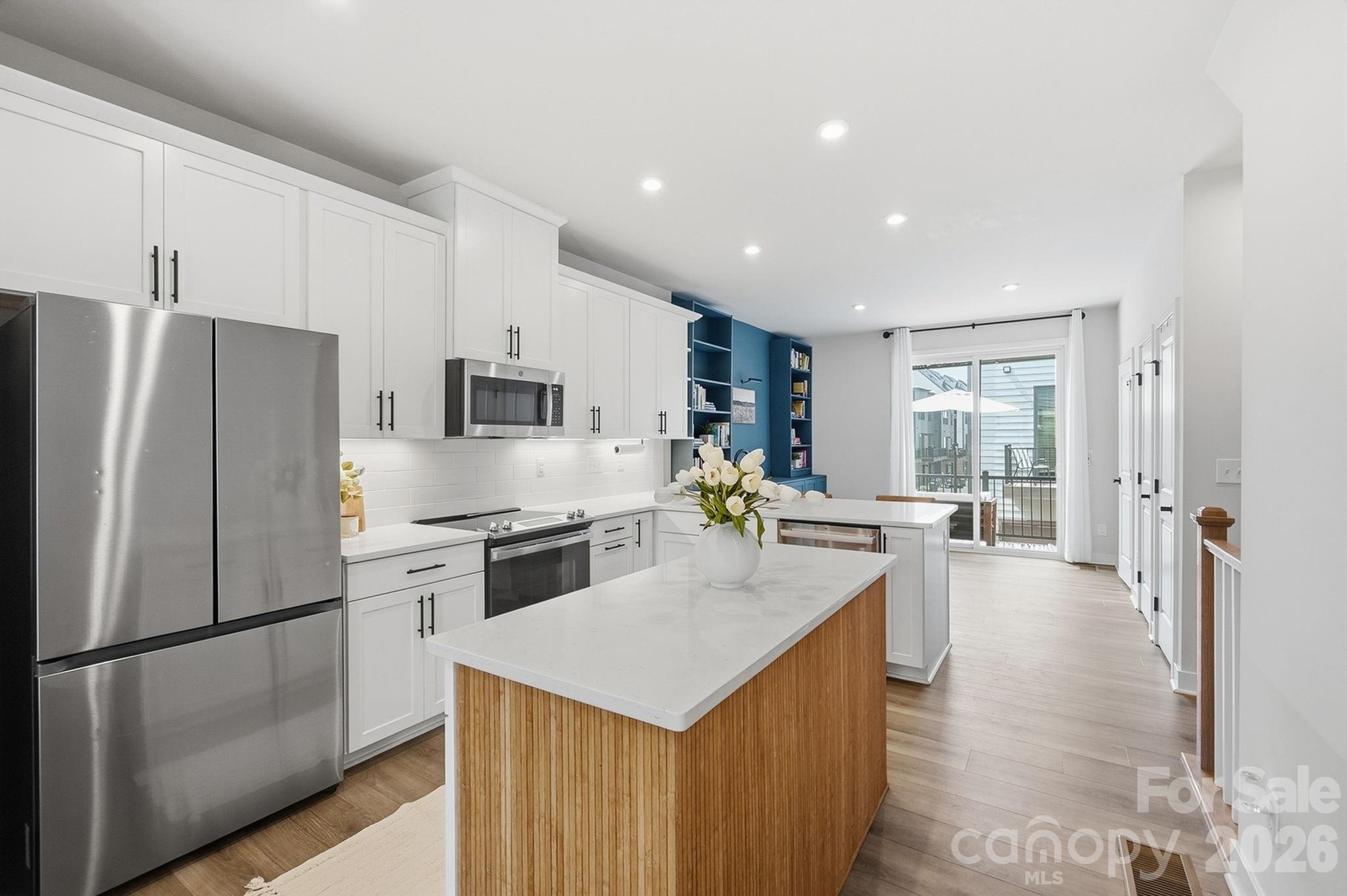 1063 Simcoe Lane Property Photo 8