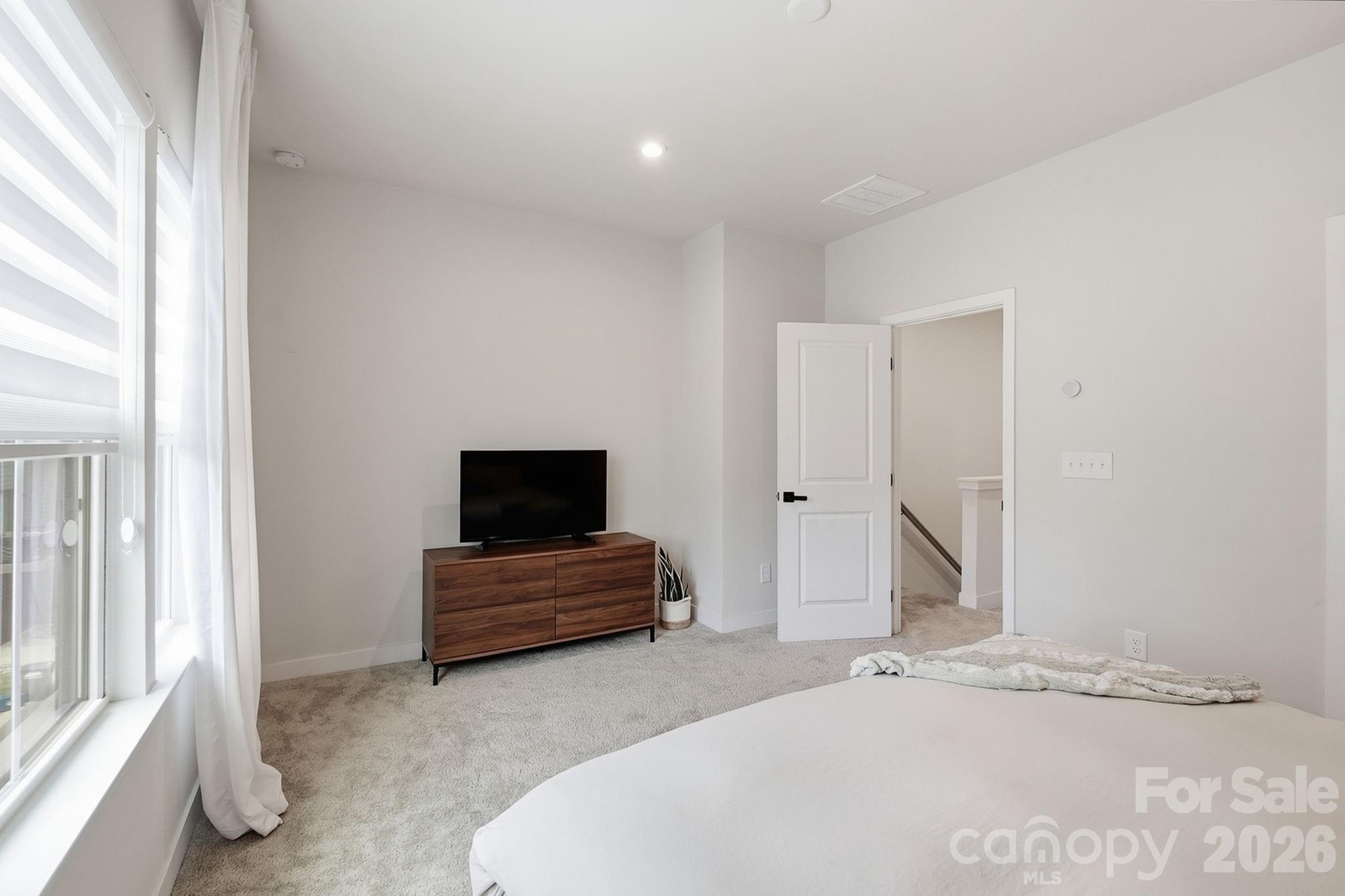 1063 Simcoe Lane Property Photo 23